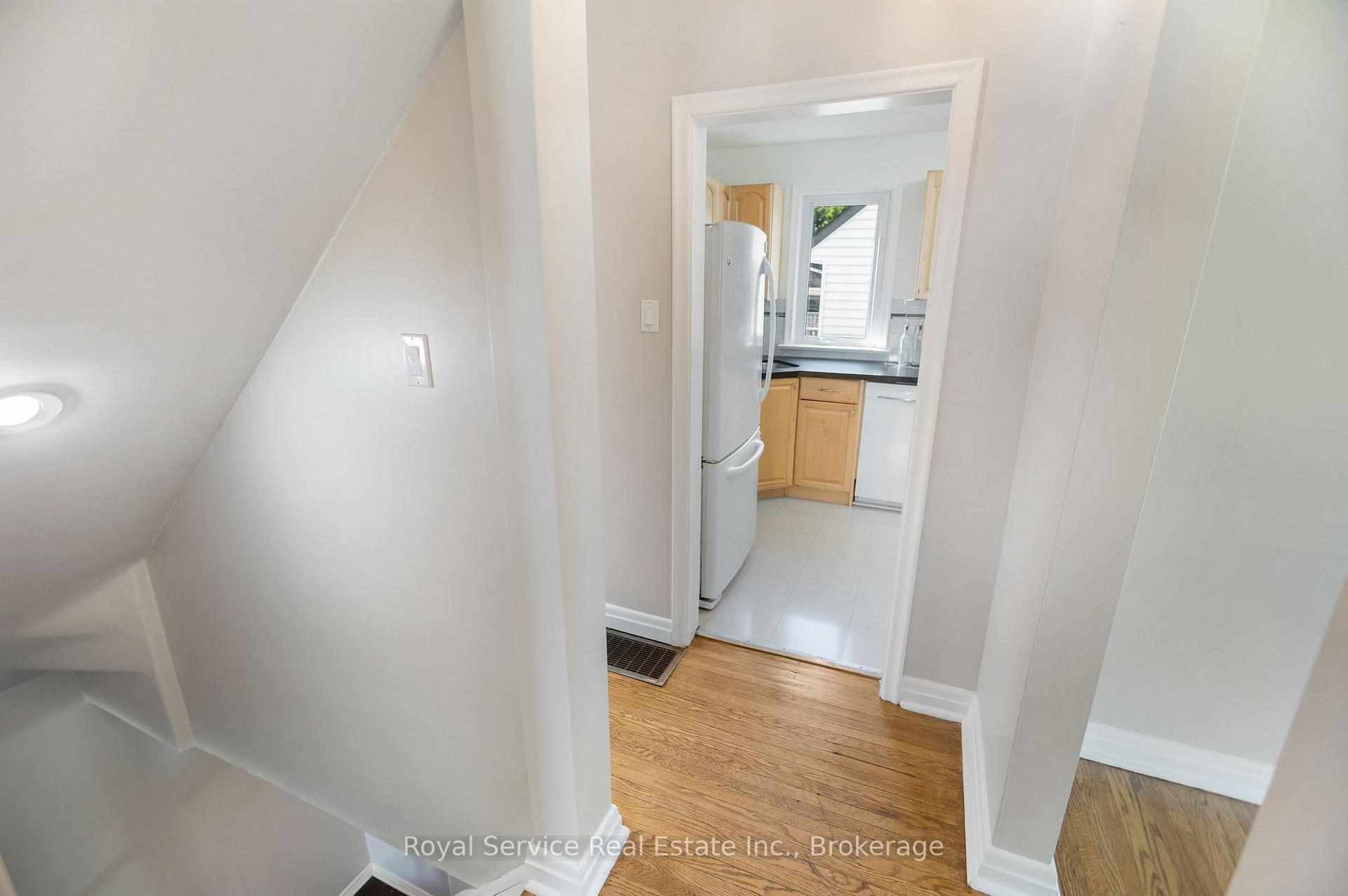 Photo 15 of 558 Burnham Street, Cobourg — HOMEH