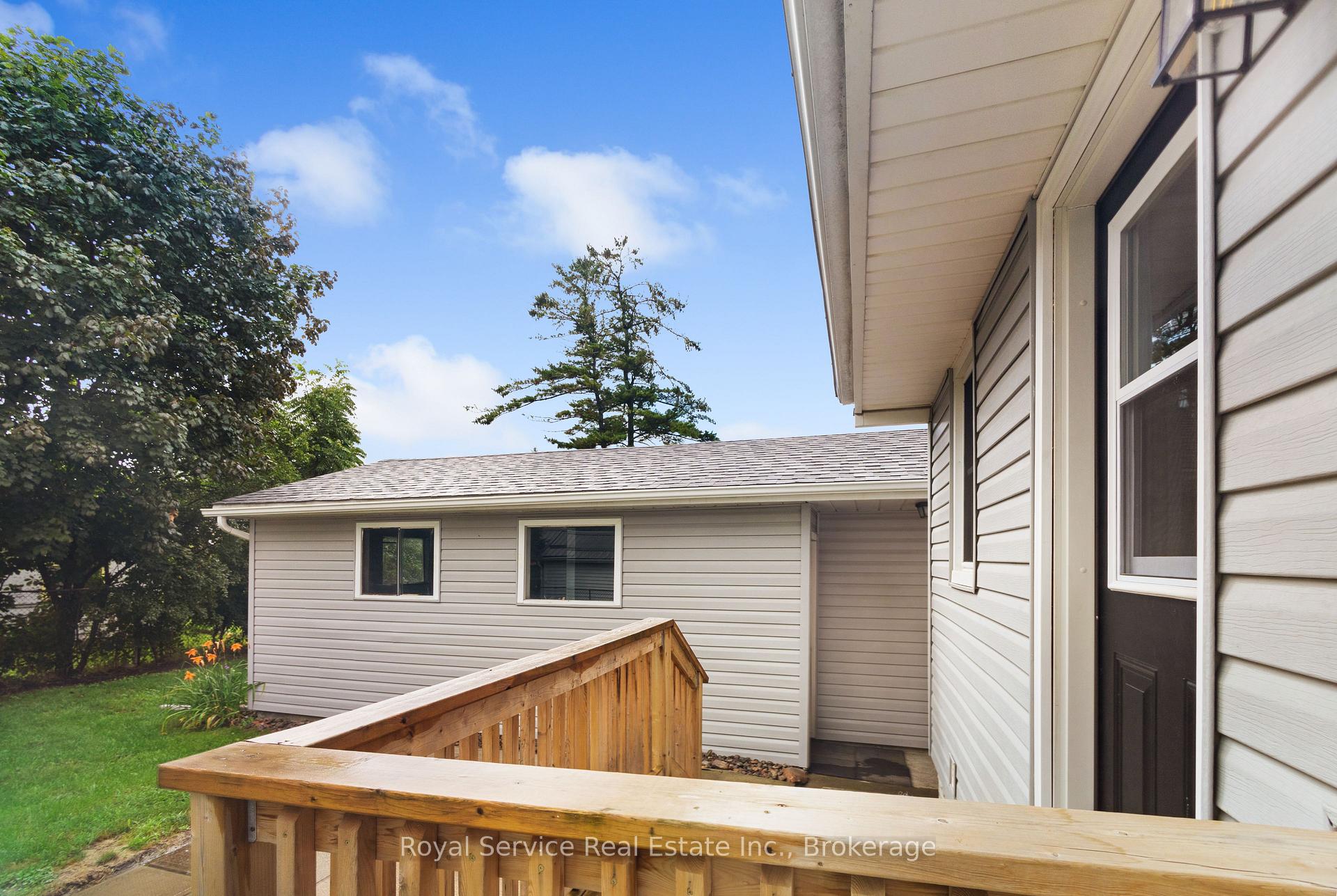 Photo 31 of 558 Burnham Street, Cobourg — HOMEH