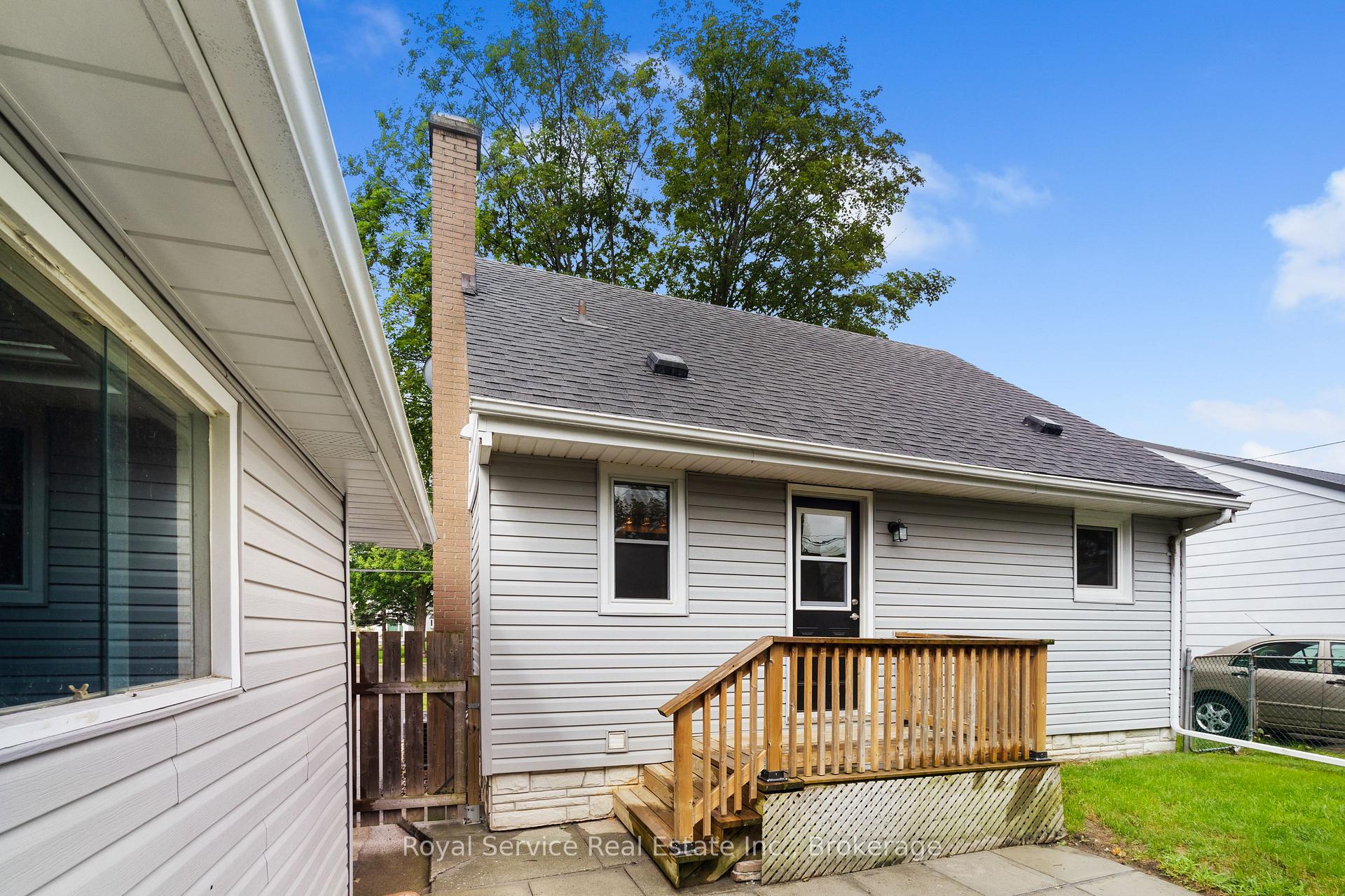 Photo 32 of 558 Burnham Street, Cobourg — HOMEH
