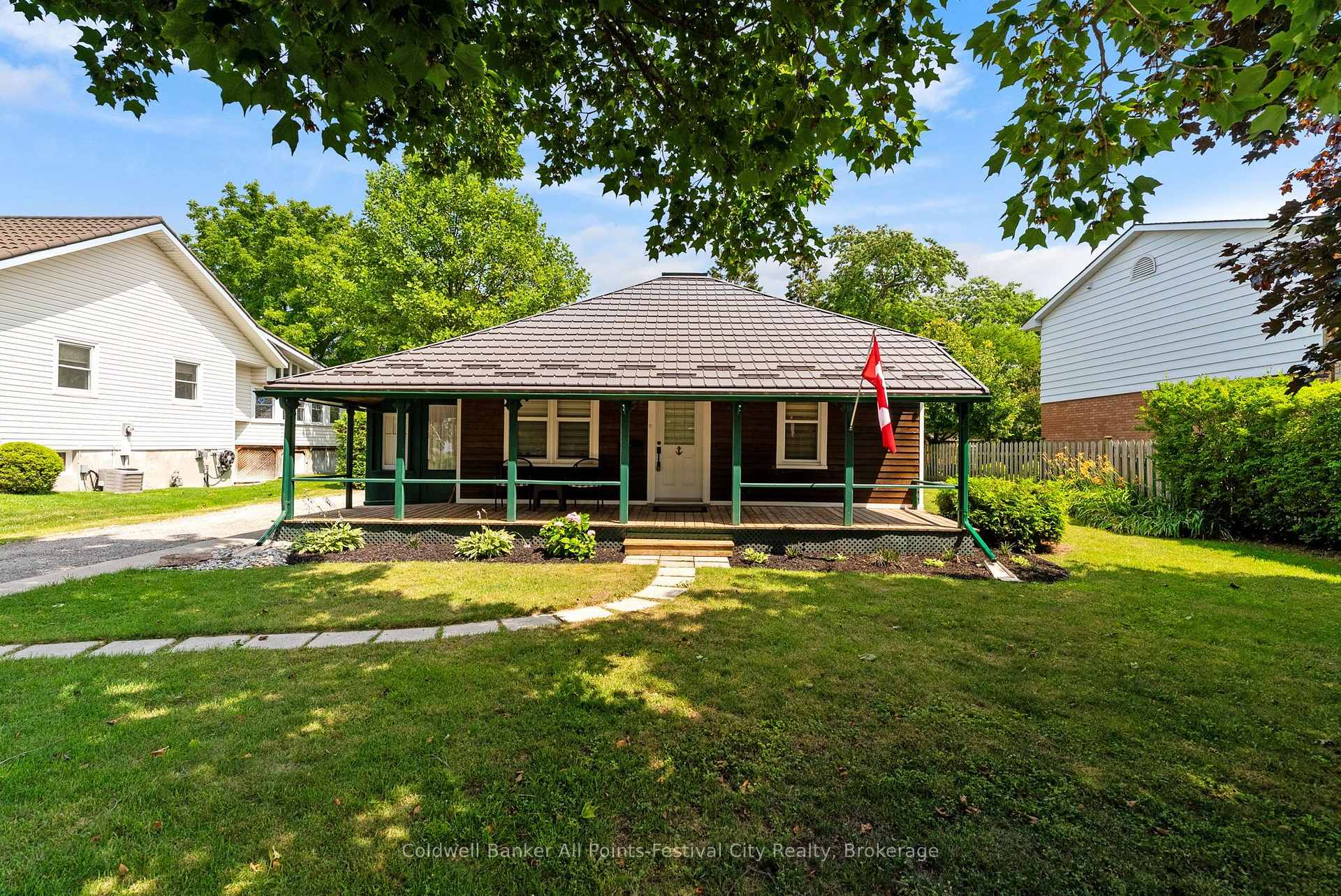 Photo of 135 Essex Street