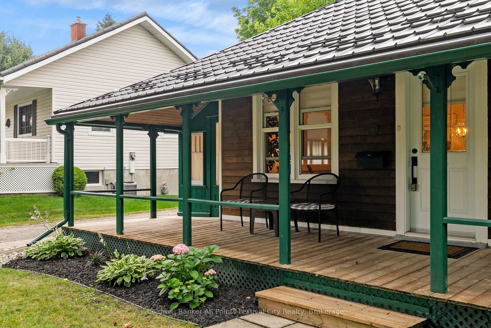 Photo 5 of 135 Essex Street, Goderich, Goderich (Town) — HOMEH