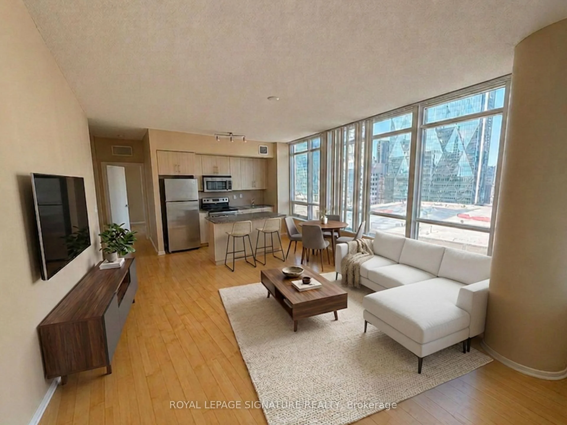 Photo 3 of Unit 1310, 65 Bremner Boulevard, Toronto, Waterfront Communities — HOMEH
