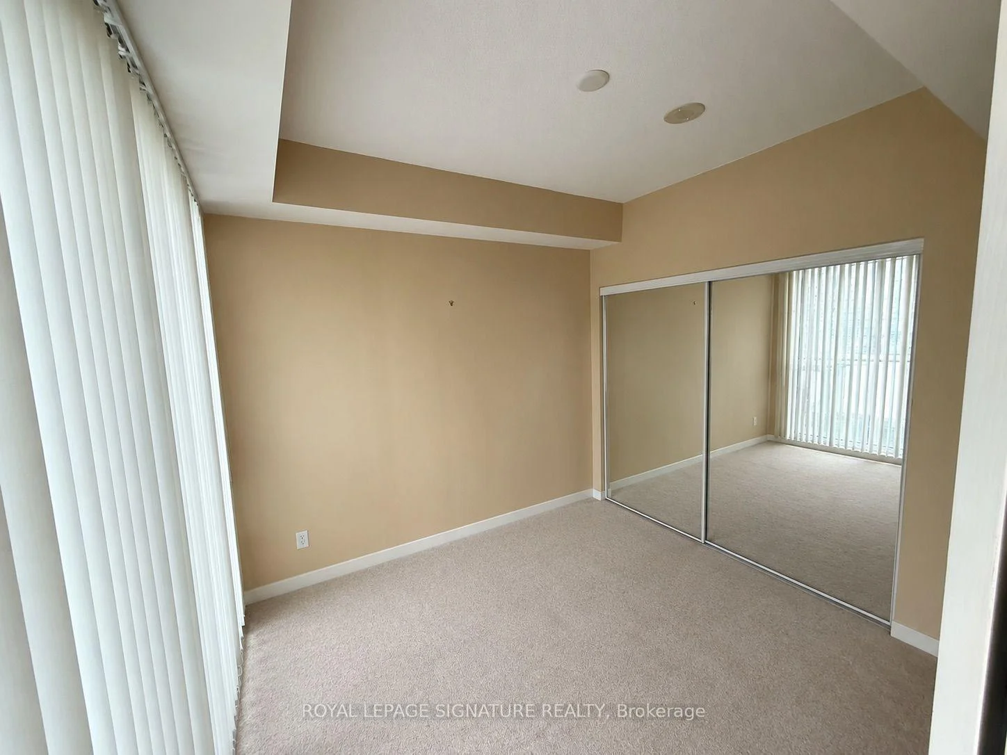Photo 10 of Unit 1310, 65 Bremner Boulevard, Toronto, Waterfront Communities — HOMEH