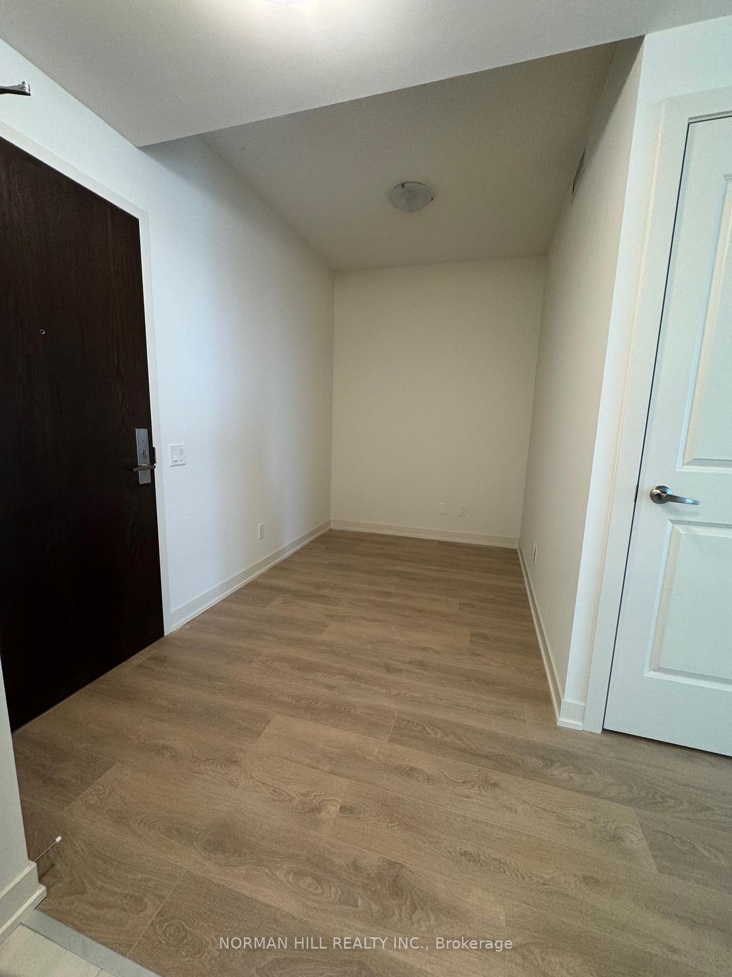 Photo 5 of Unit 2805, 4955 Yonge Street, North York, Willowdale East — HOMEH