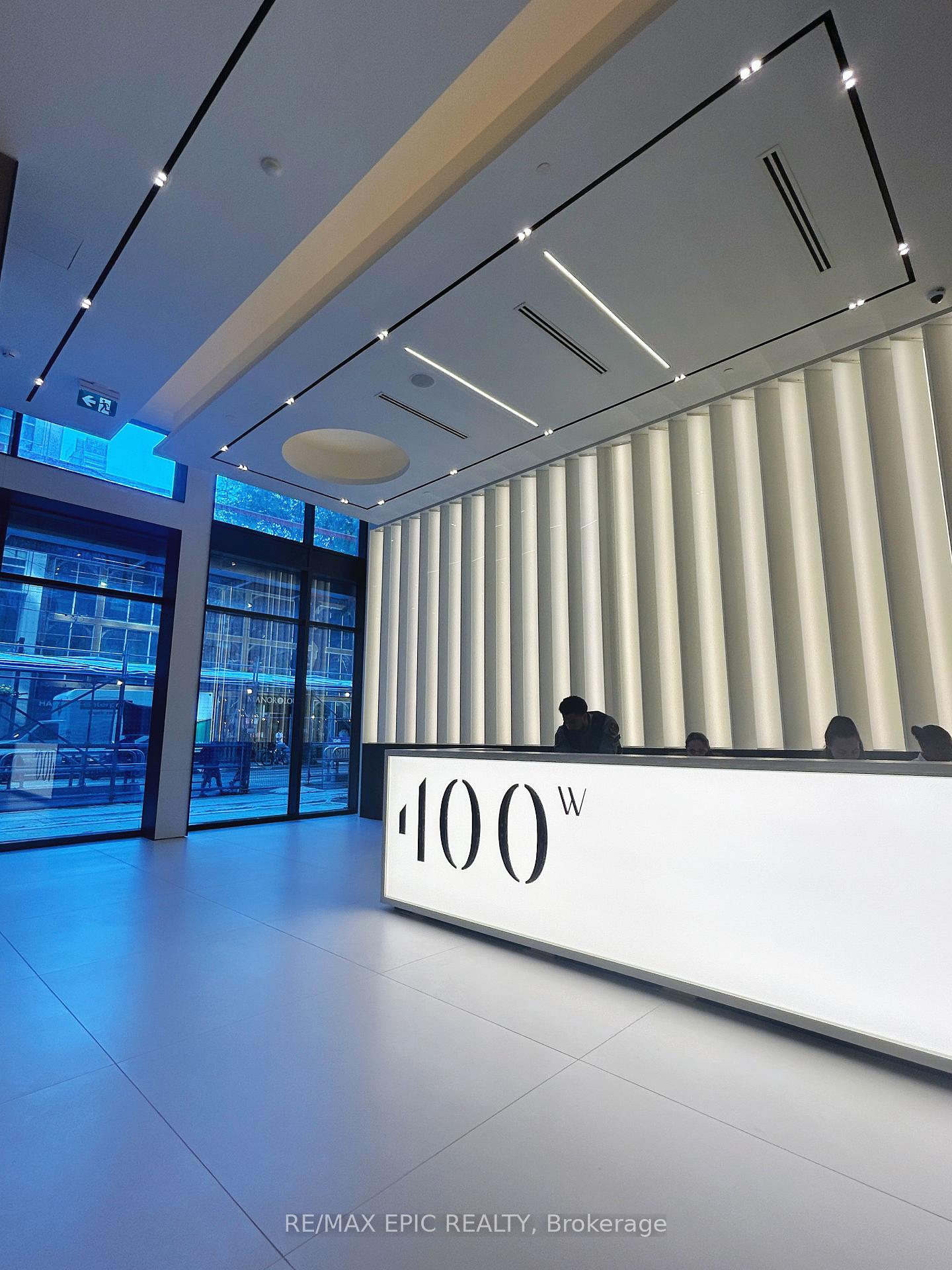 Photo 10 of Unit 902, 400 King Street W, Toronto, Waterfront Communities — HOMEH