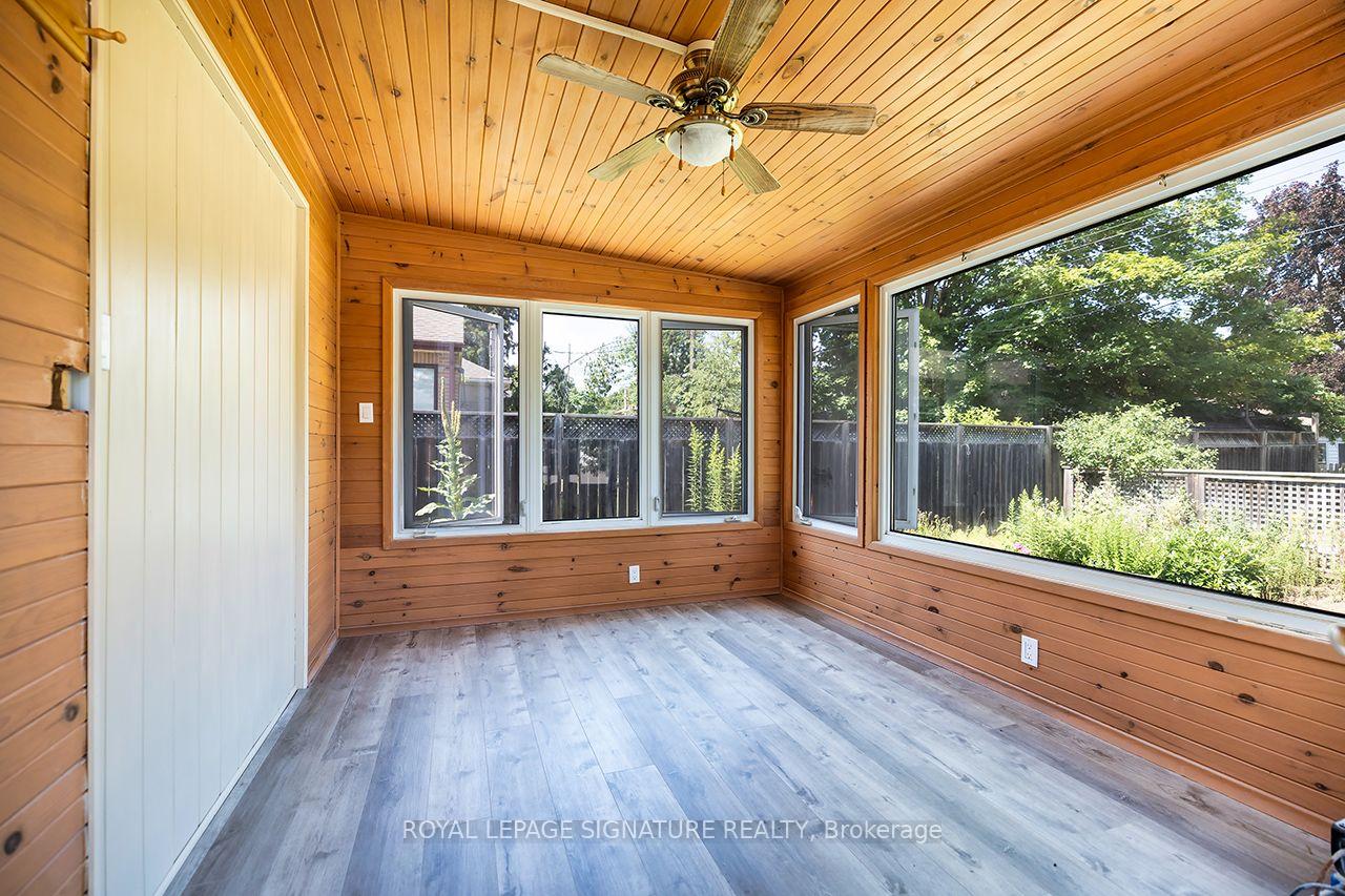 Photo 17 of 812 Schneider Place, Peterborough, Northcrest Ward 5 — HOMEH