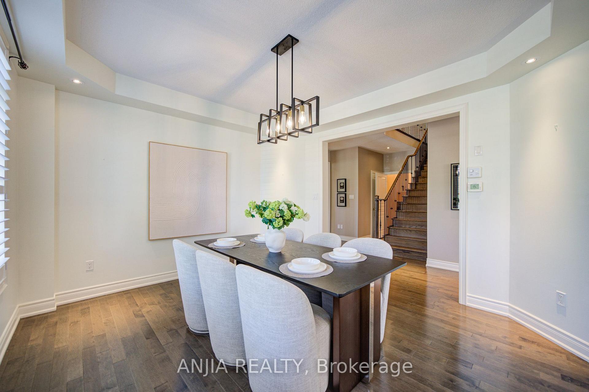 Photo 7 of 62 Holst Avenue, Markham, Berczy — HOMEH