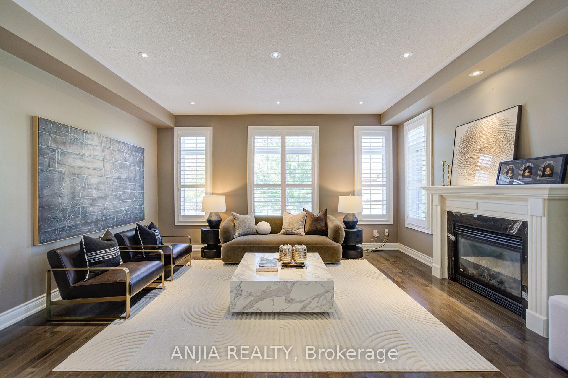 Photo 14 of 62 Holst Avenue, Markham, Berczy — HOMEH