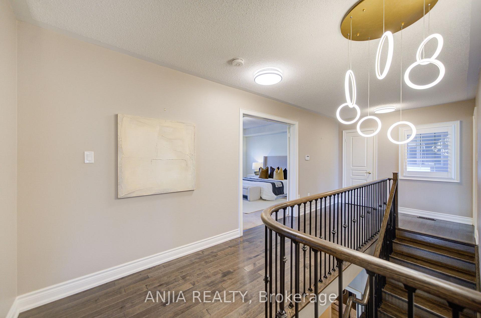 Photo 23 of 62 Holst Avenue, Markham, Berczy — HOMEH