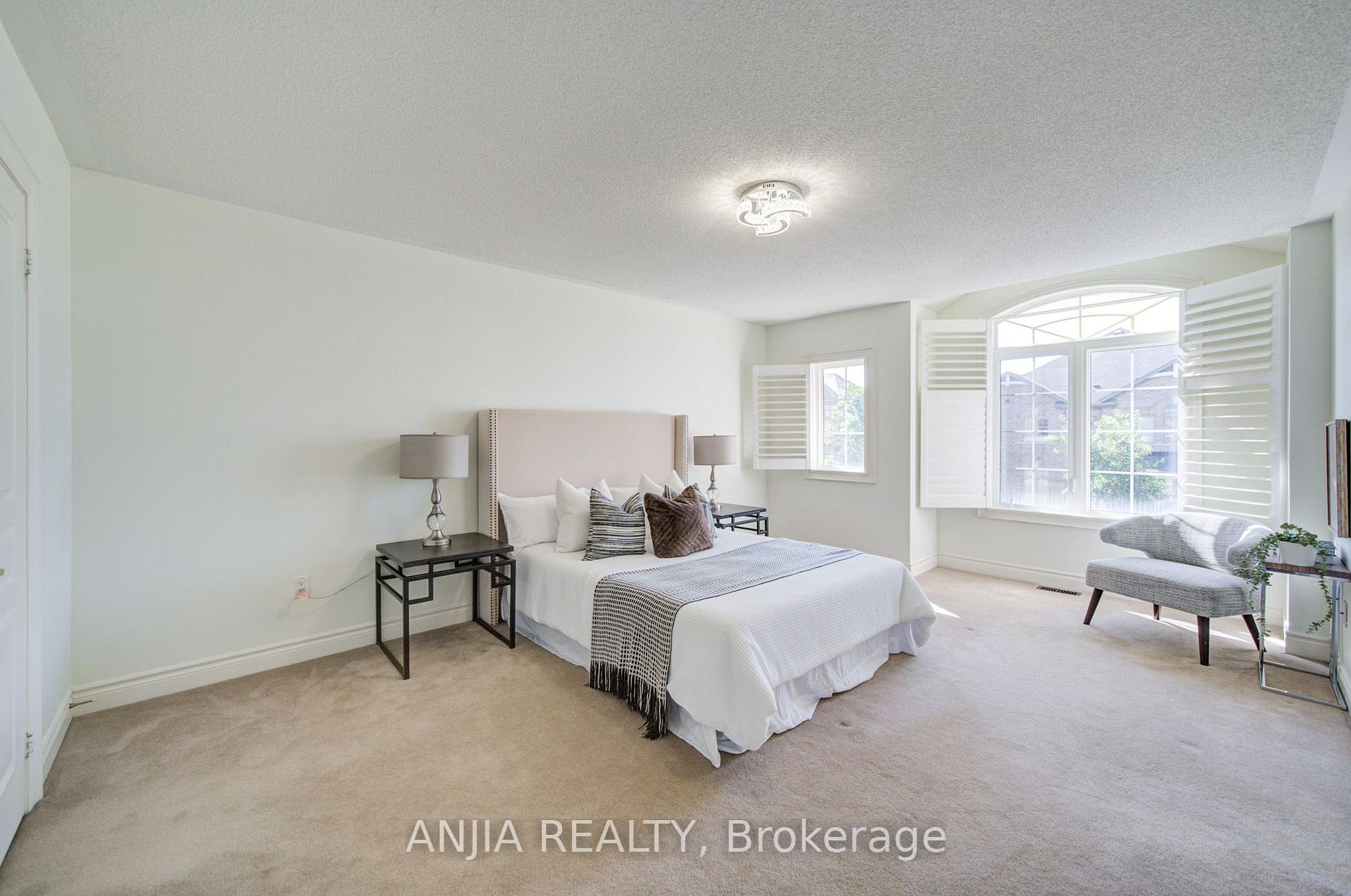 Photo 31 of 62 Holst Avenue, Markham, Berczy — HOMEH