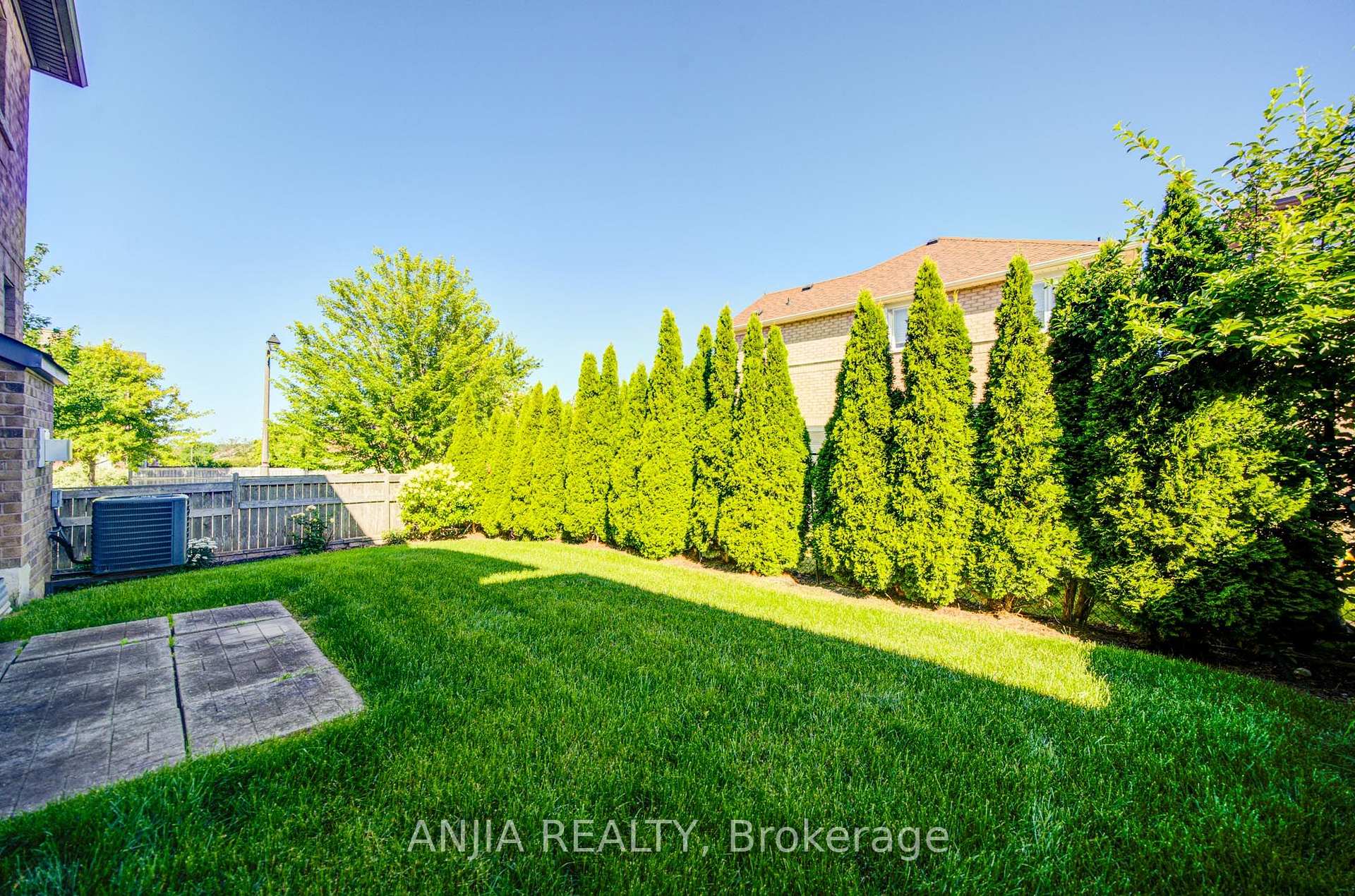 Photo 50 of 62 Holst Avenue, Markham, Berczy — HOMEH