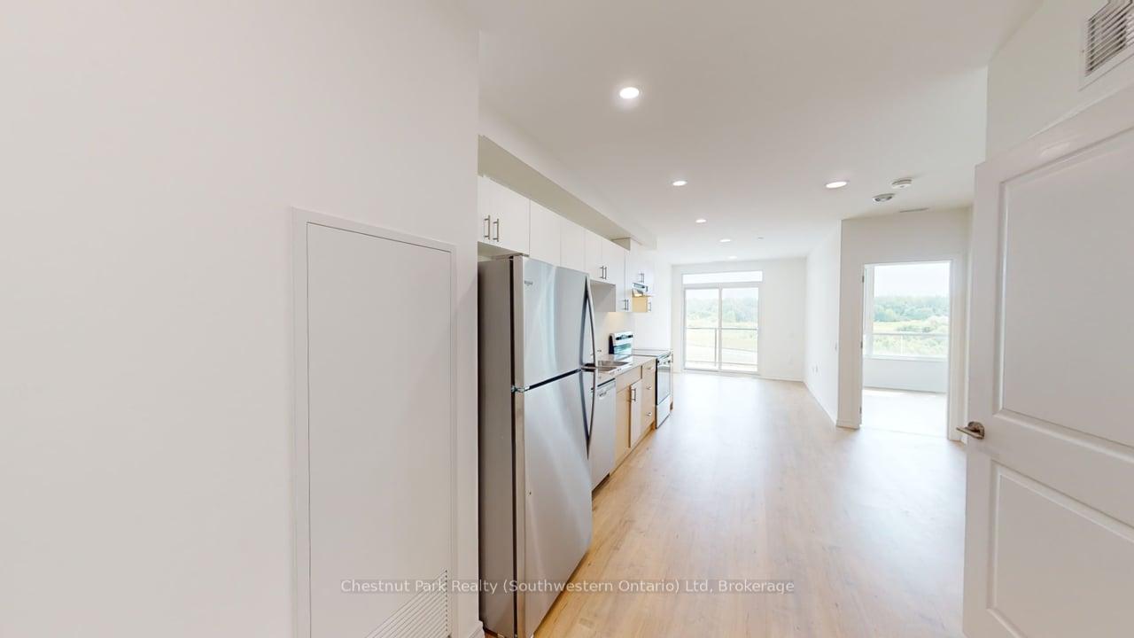 Photo 2 of Unit 708, 181 Elmira Road S, Guelph, Willow West/Sugarbush/West Acres — HOMEH