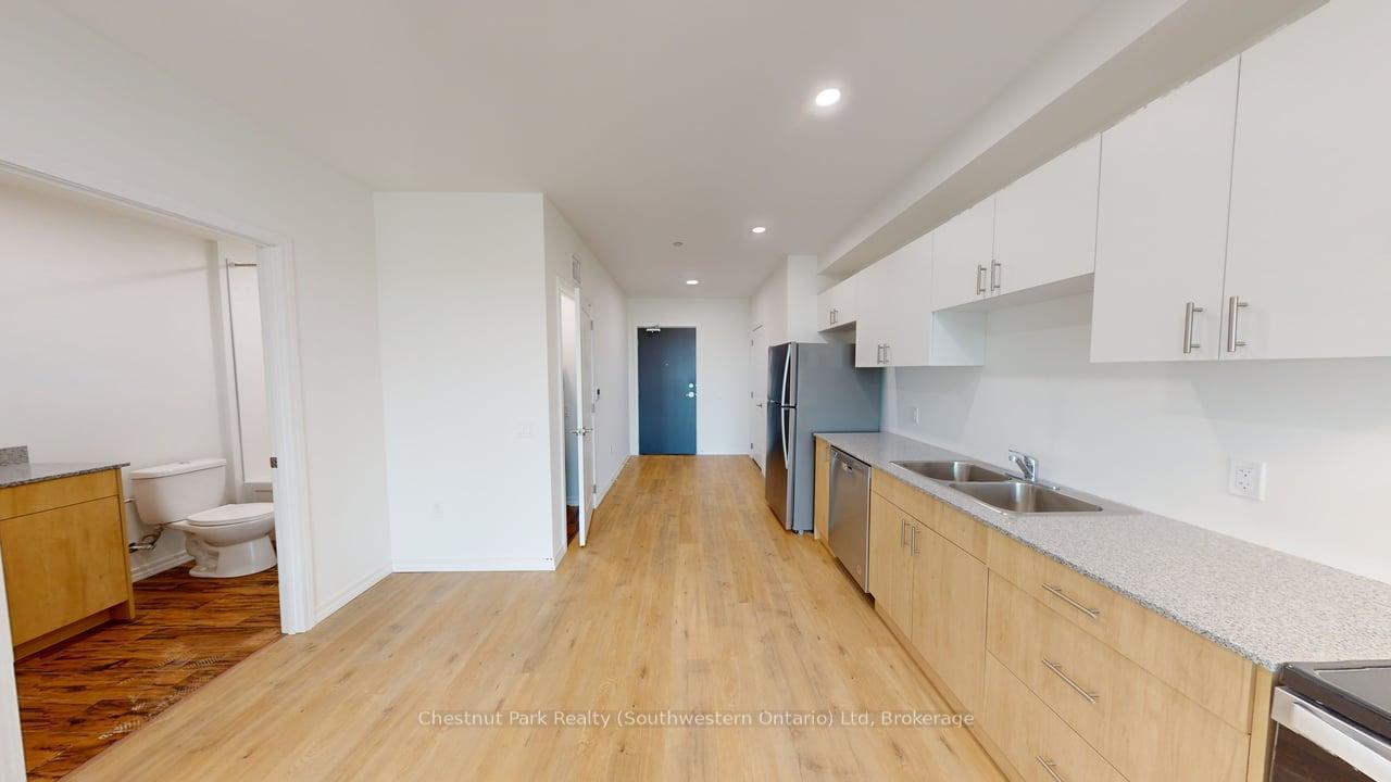 Photo 4 of Unit 708, 181 Elmira Road S, Guelph, Willow West/Sugarbush/West Acres — HOMEH