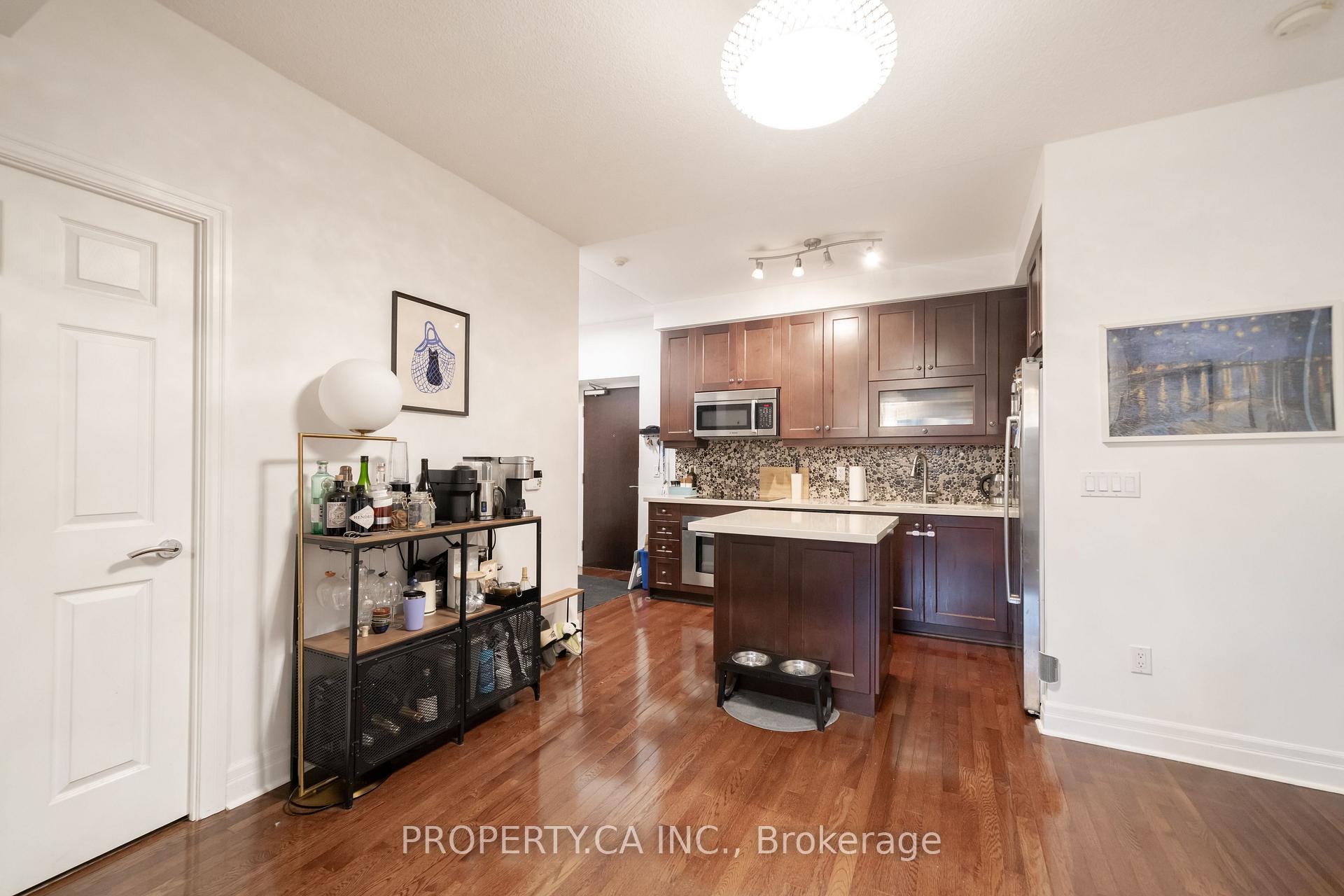 Photo 6 of Unit 1804, 35 Balmuto Street, Toronto, Bay Street Corridor — HOMEH