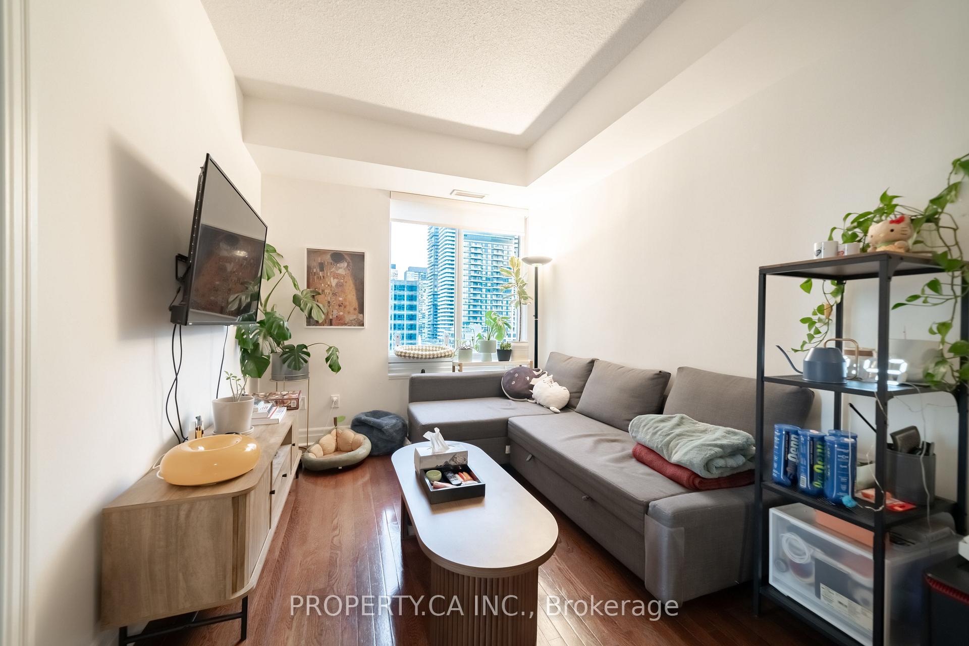 Photo 13 of Unit 1804, 35 Balmuto Street, Toronto, Bay Street Corridor — HOMEH