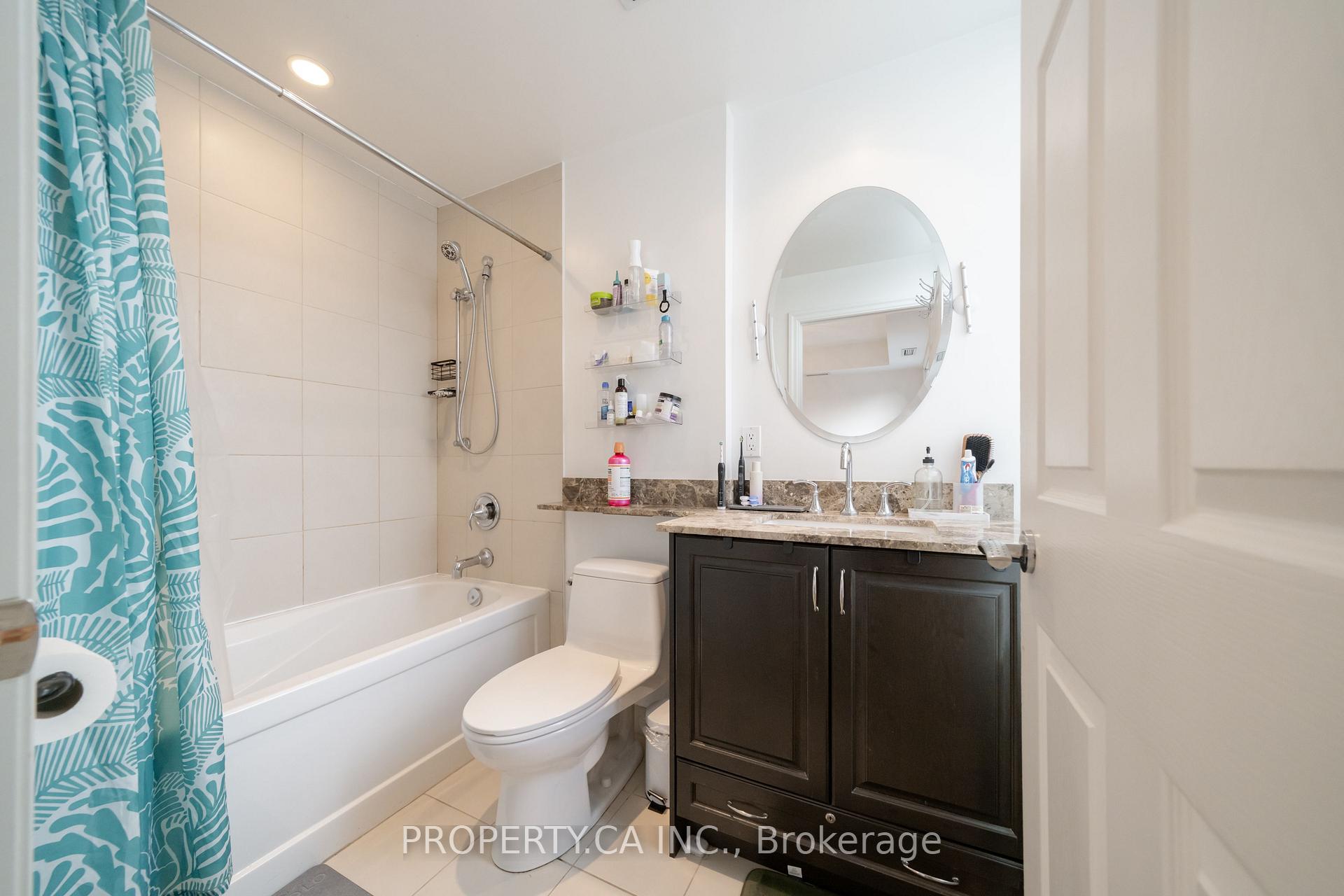 Photo 23 of Unit 1804, 35 Balmuto Street, Toronto, Bay Street Corridor — HOMEH