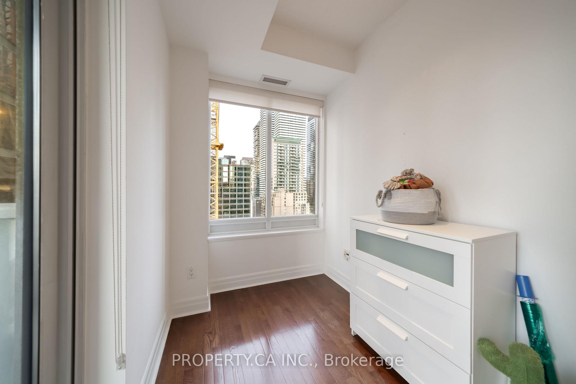 Photo 25 of Unit 1804, 35 Balmuto Street, Toronto, Bay Street Corridor — HOMEH