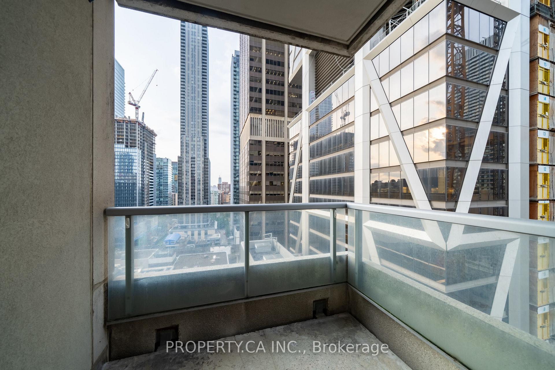 Photo 28 of Unit 1804, 35 Balmuto Street, Toronto, Bay Street Corridor — HOMEH
