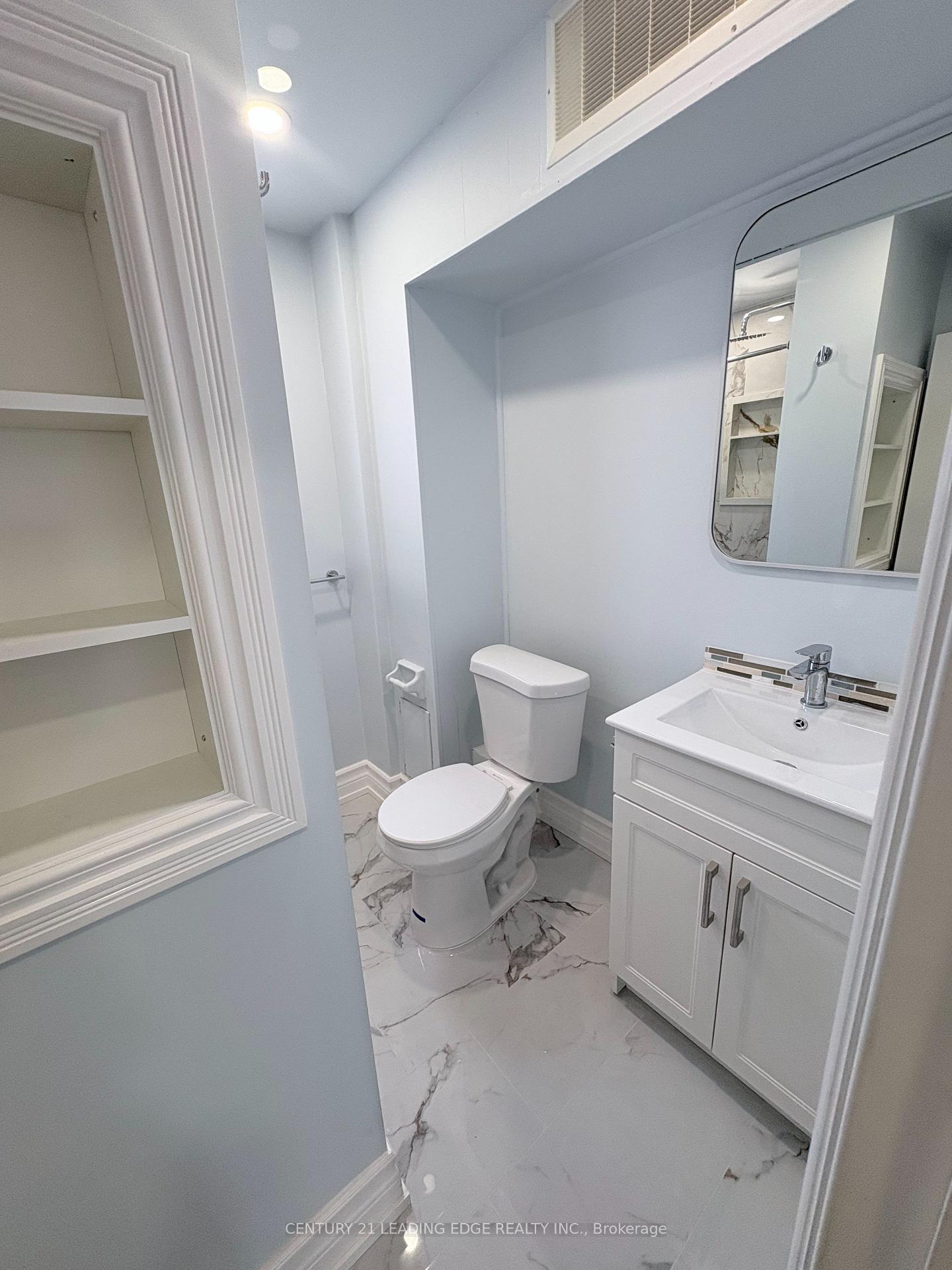 Photo 4 of Unit 2, 10 Ross Street, Barrie, City Centre — HOMEH