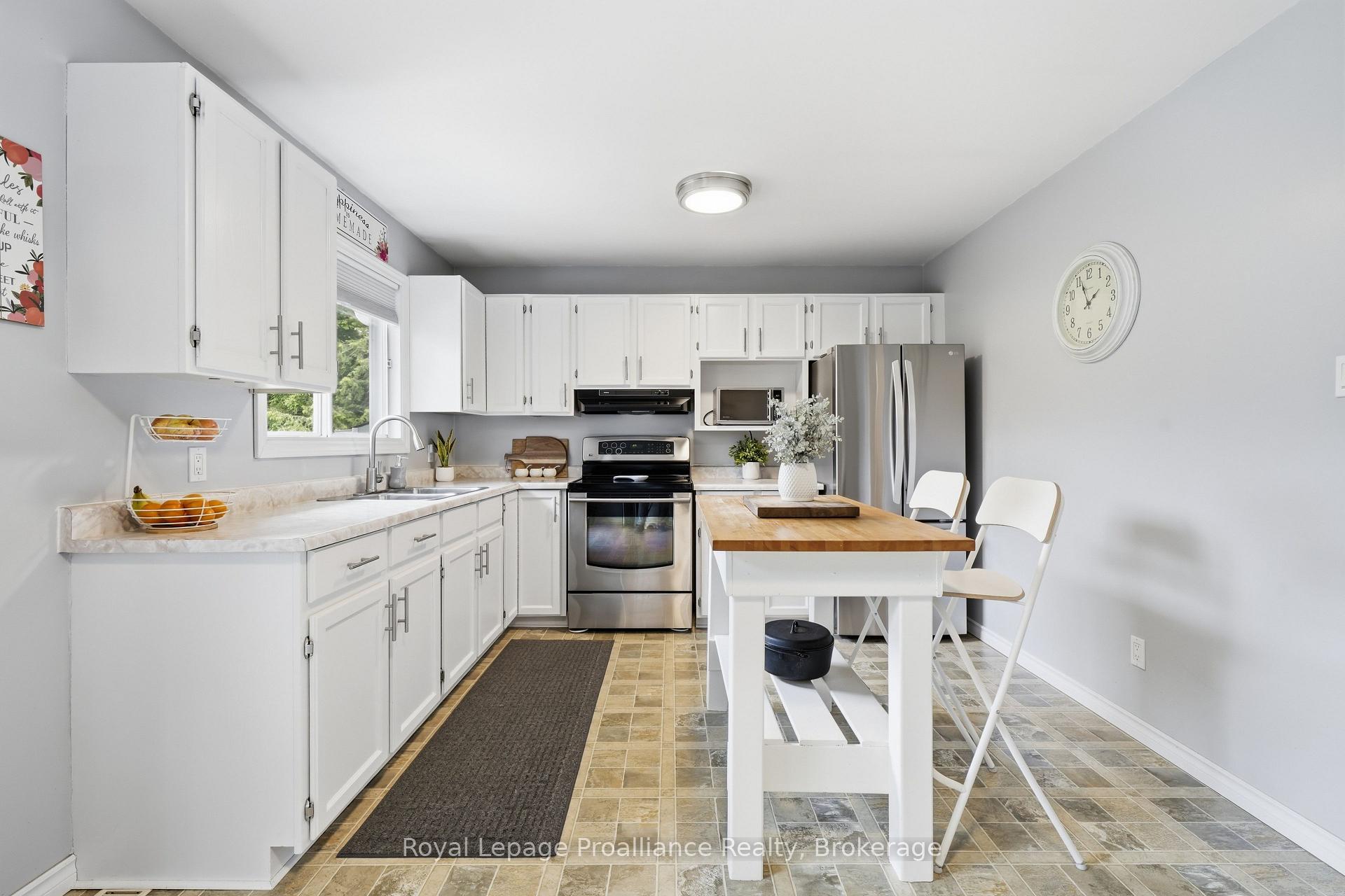 Photo 8 of 384 Carson Road, Centre Hastings — HOMEH