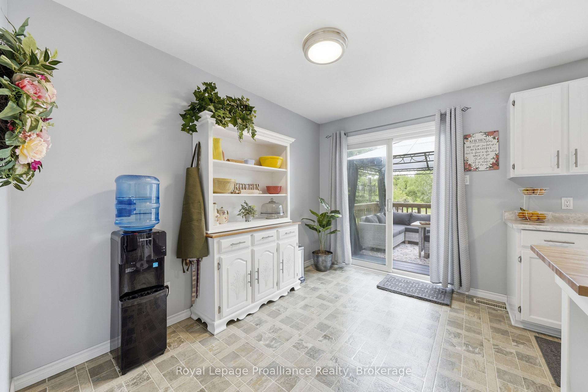 Photo 10 of 384 Carson Road, Centre Hastings — HOMEH