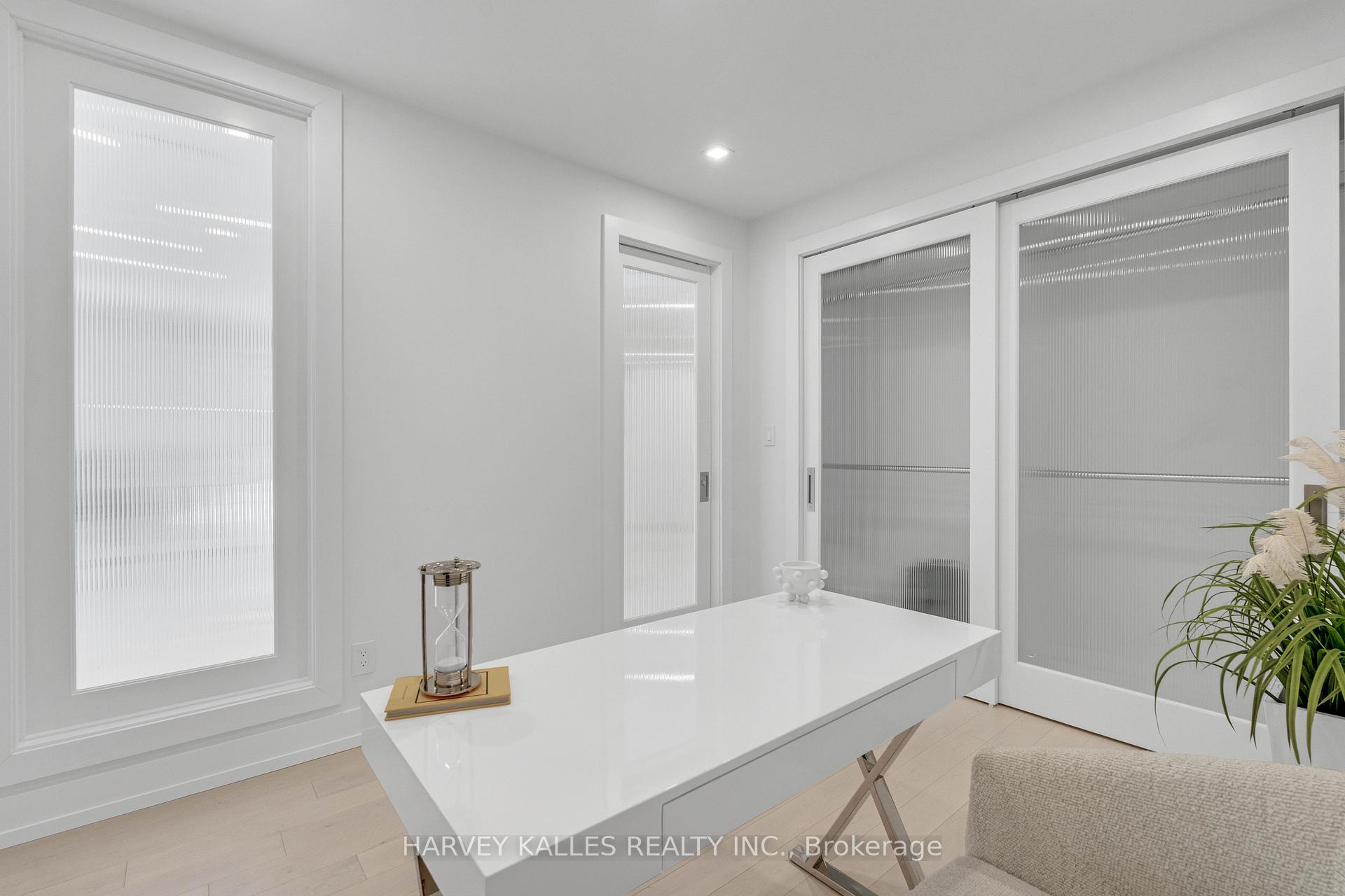 Photo 25 of Unit 603, 10 Bellair Street, Toronto, The Annex — HOMEH