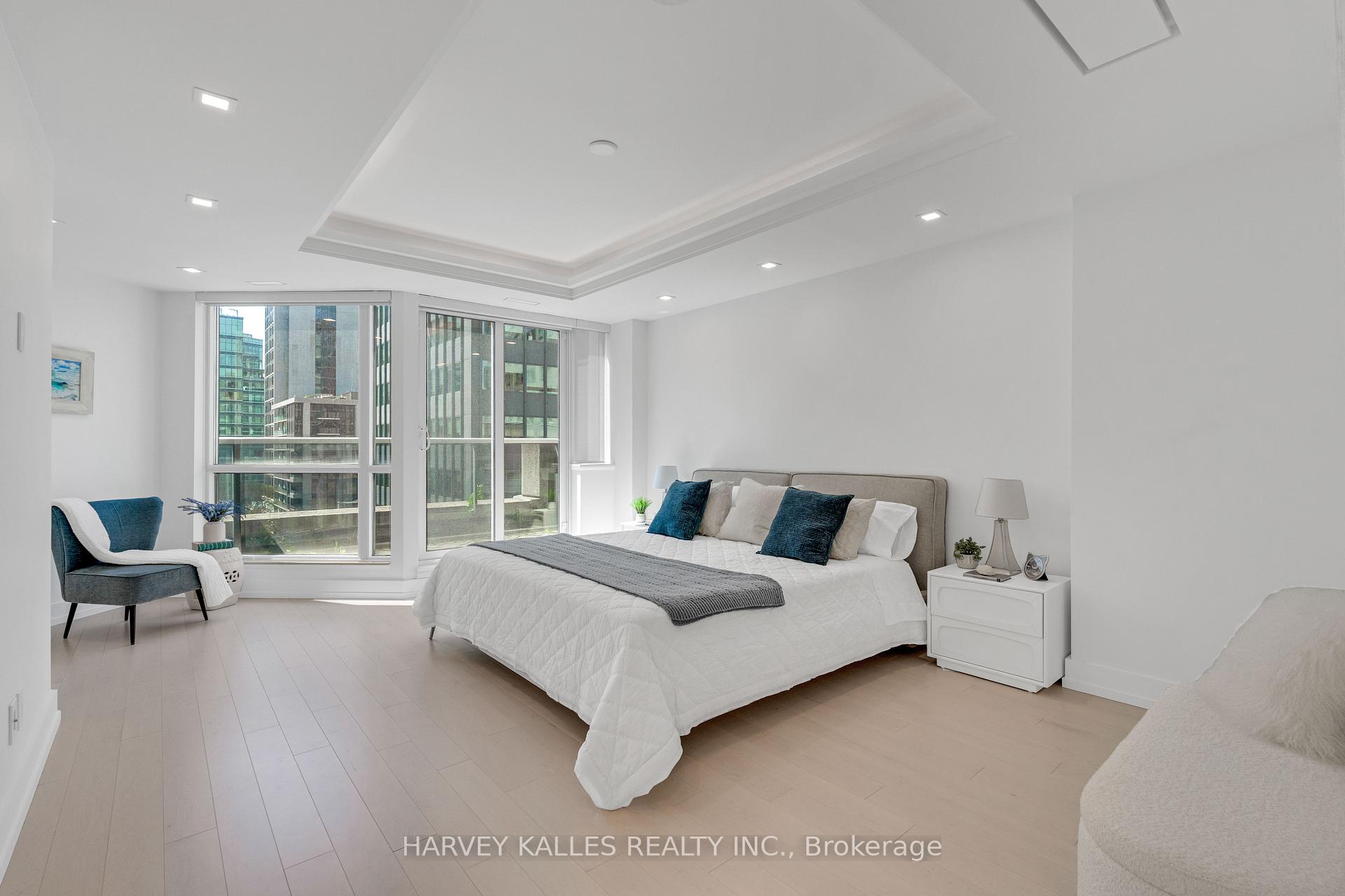 Photo 29 of Unit 603, 10 Bellair Street, Toronto, The Annex — HOMEH