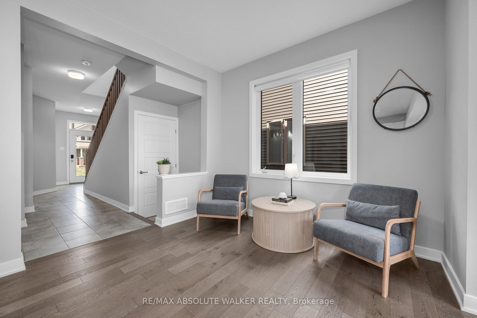 Photo 5 of 2176 Winsome Terrace, Ottawa, Fallingbrook/Gardenway South — HOMEH