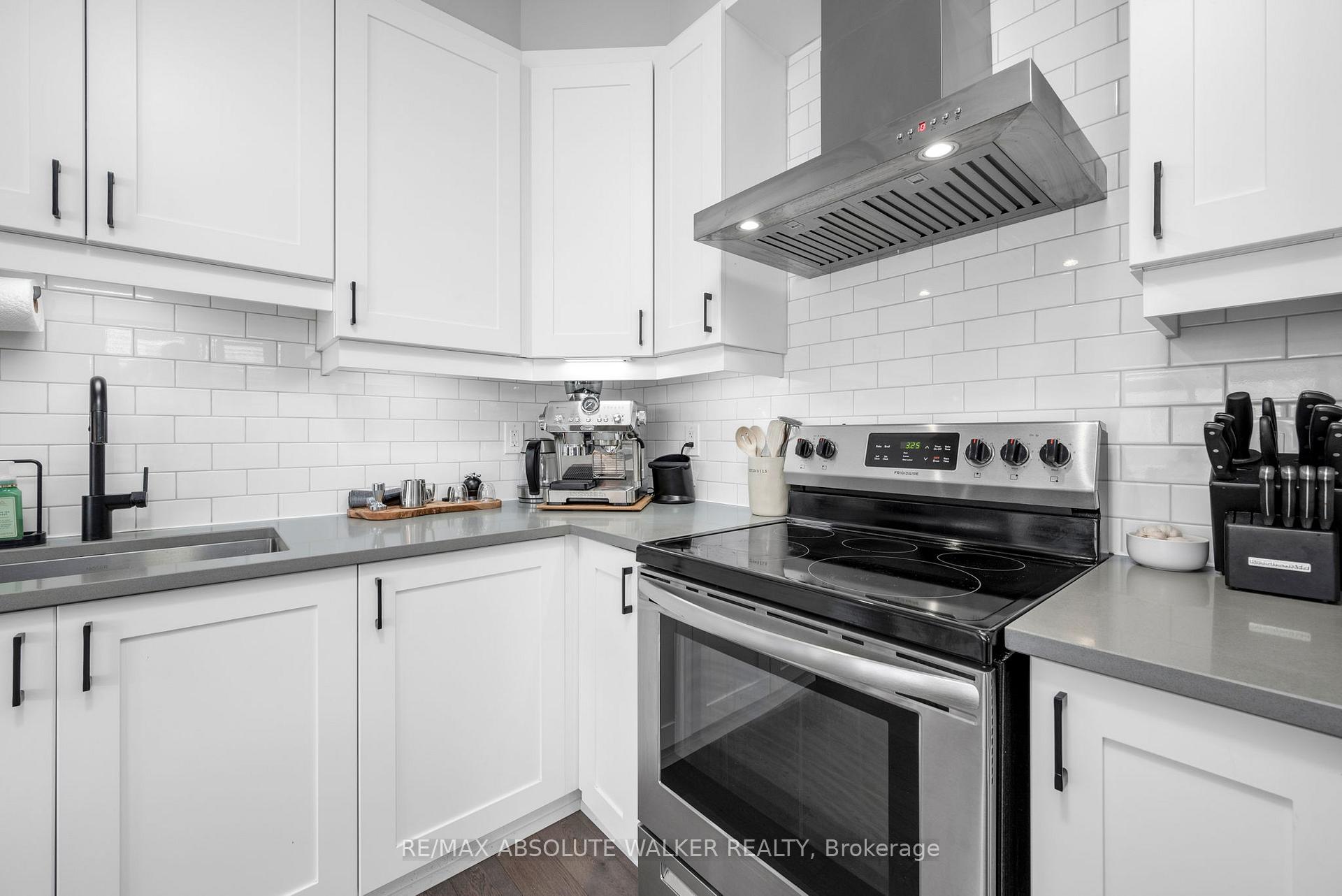 Photo 9 of 2176 Winsome Terrace, Ottawa, Fallingbrook/Gardenway South — HOMEH
