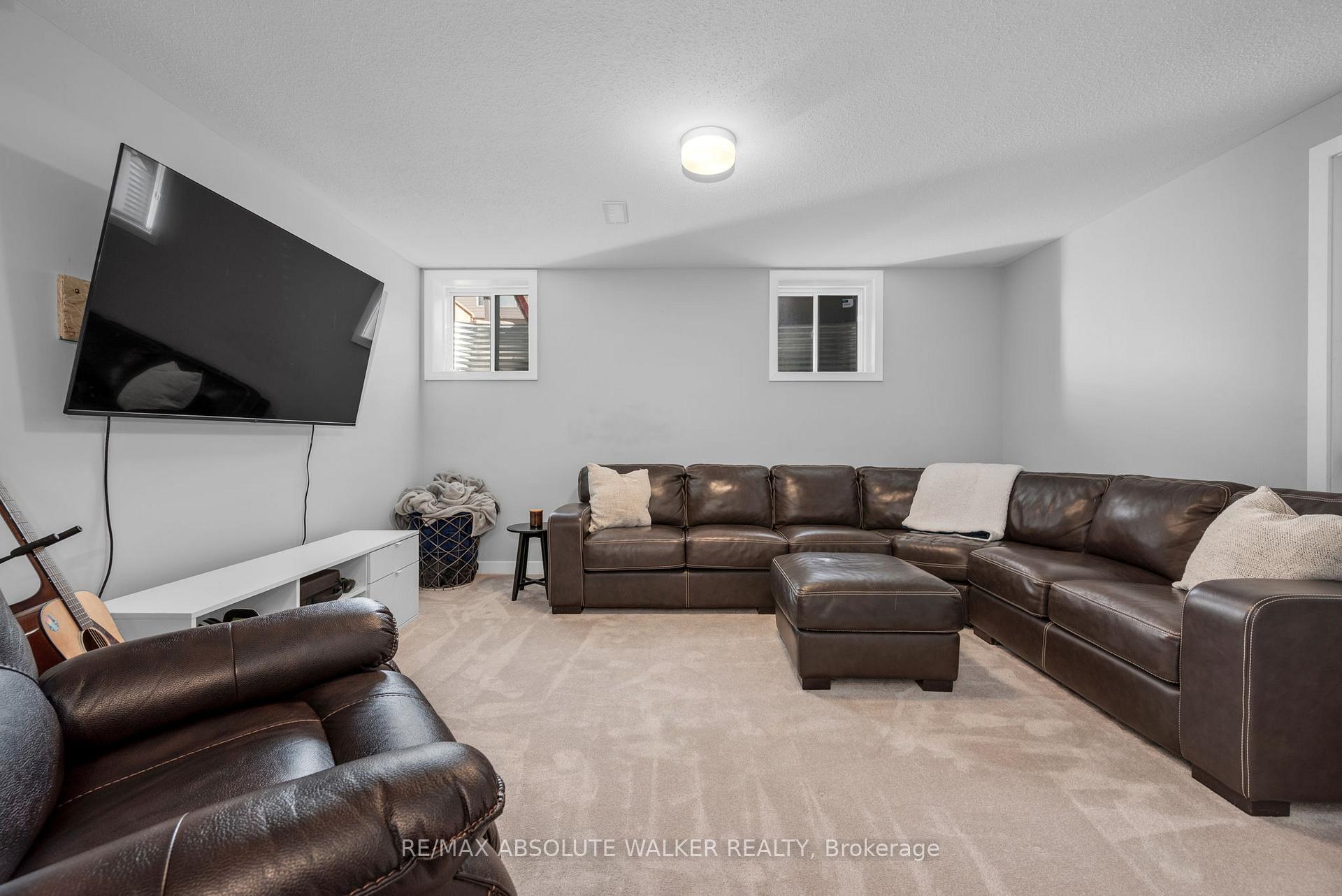 Photo 25 of 2176 Winsome Terrace, Ottawa, Fallingbrook/Gardenway South — HOMEH