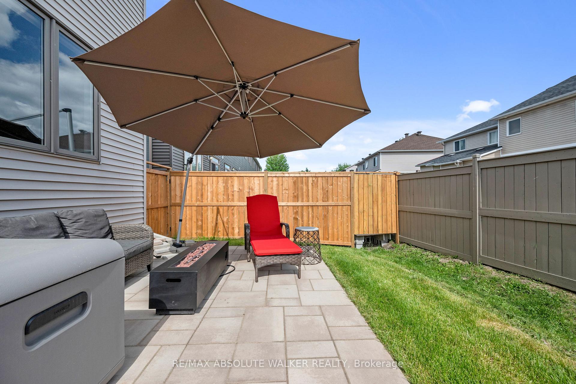 Photo 29 of 2176 Winsome Terrace, Ottawa, Fallingbrook/Gardenway South — HOMEH