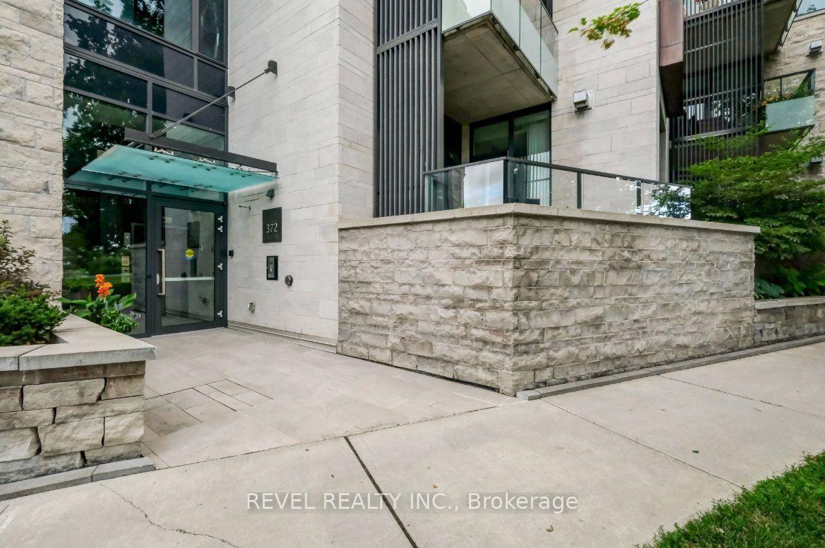Photo 3 of Unit 103, 372 Queen Elizabeth Drive, Ottawa, Glebe — HOMEH