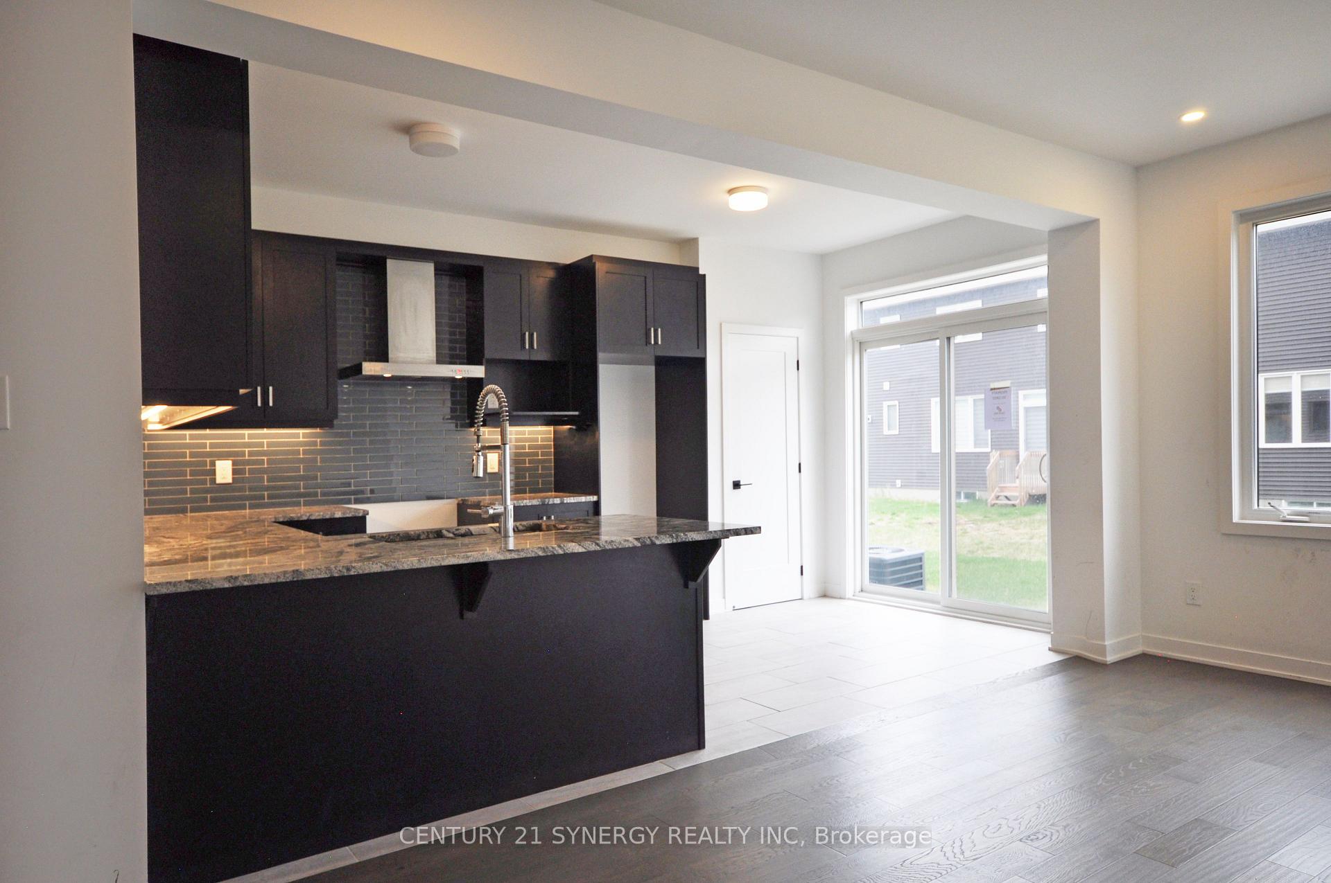 Photo 10 of 284 Ormiston Crescent, Ottawa, Barrhaven - Stonebridge — HOMEH