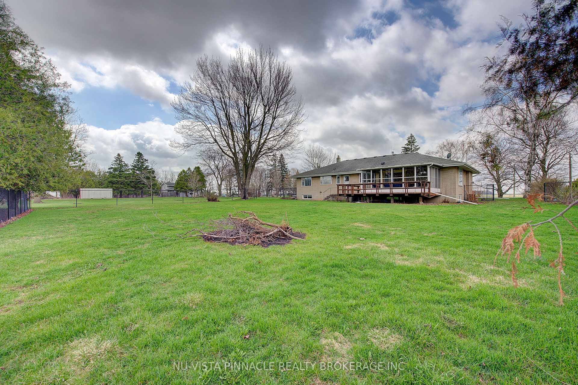 Photo 42 of 21752 Richmond Street, Middlesex Centre, Rural Middlesex Centre — HOMEH