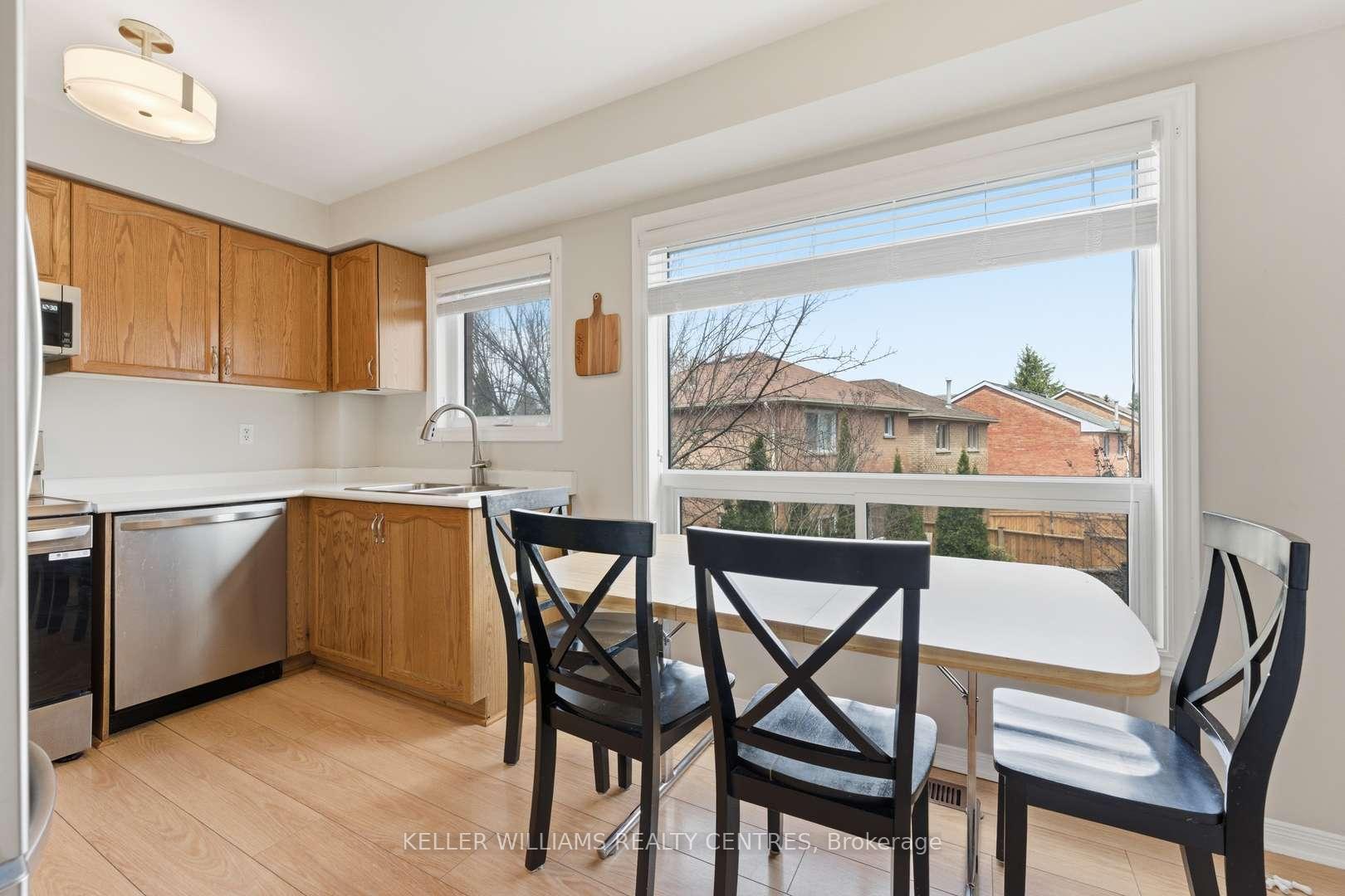 Photo 5 of 22 Ross Linton Drive, Aurora, Aurora Highlands — HOMEH
