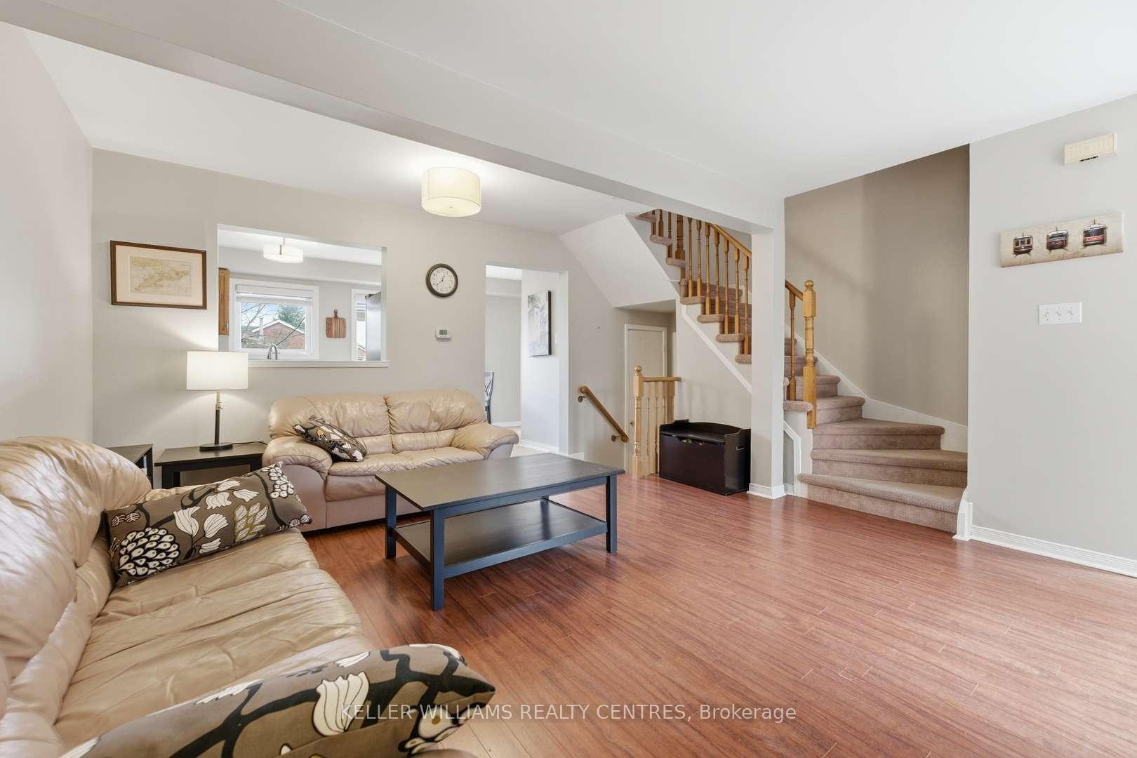 Photo 8 of 22 Ross Linton Drive, Aurora, Aurora Highlands — HOMEH