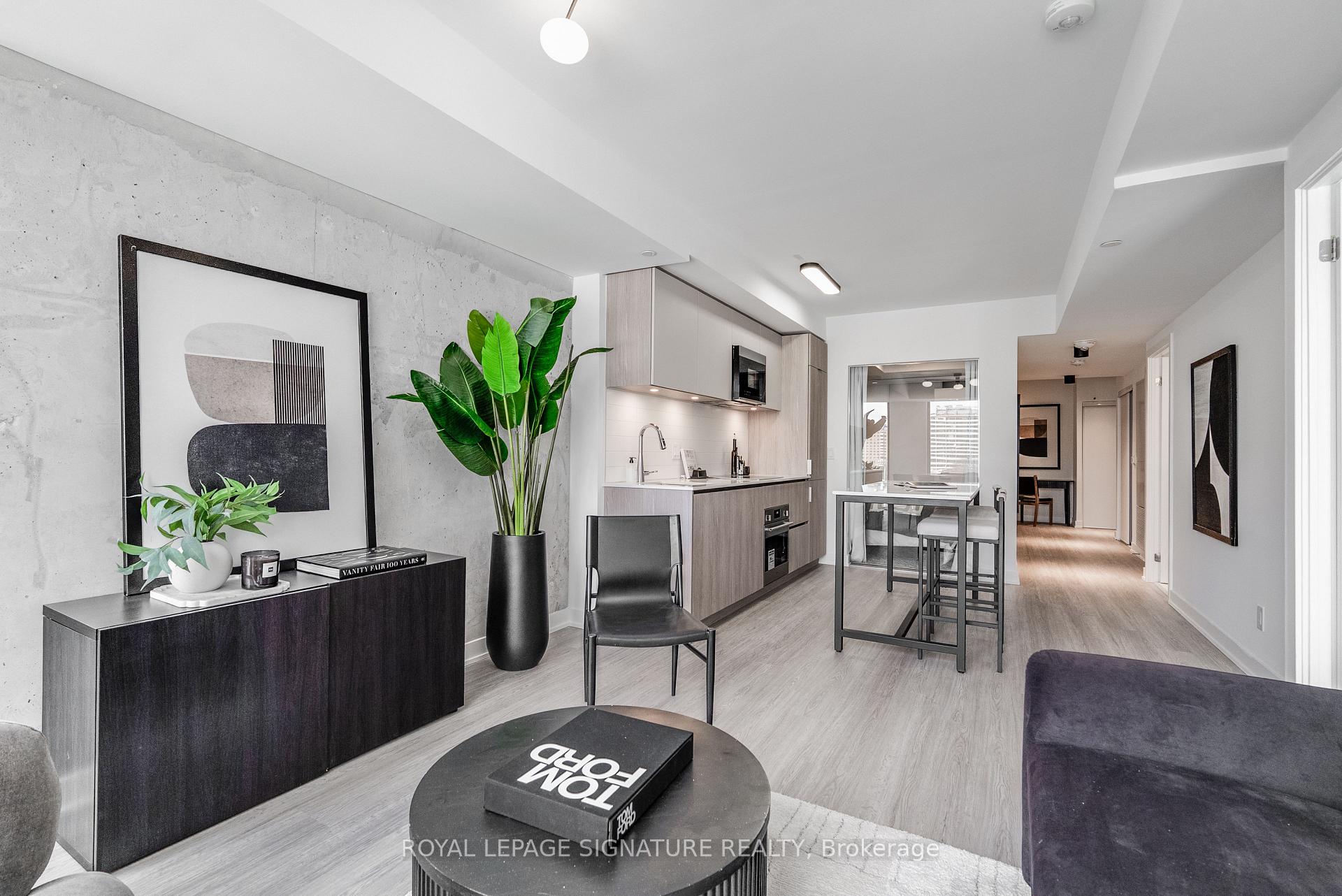 Photo 4 of Unit 605, 47 Mutual Street, Toronto, Church-Yonge Corridor — HOMEH