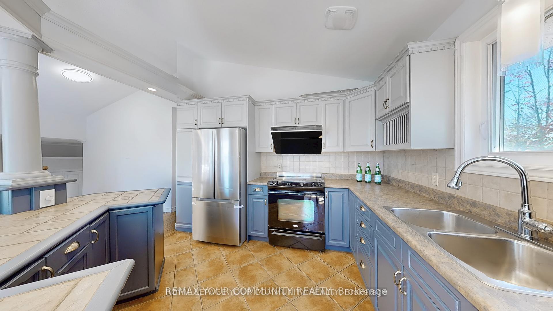 Photo 15 of 16 Kalman Drive, Cavan Monaghan, Cavan Twp — HOMEH