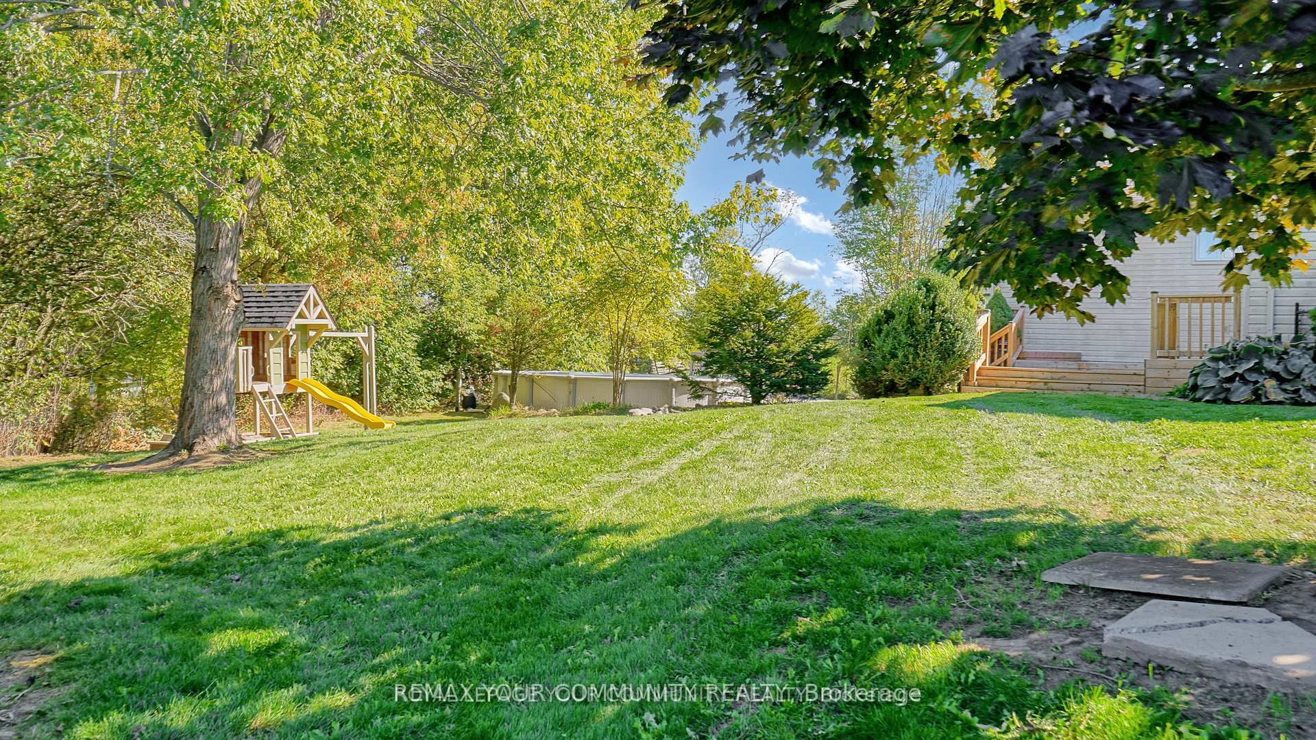 Photo 49 of 16 Kalman Drive, Cavan Monaghan, Cavan Twp — HOMEH