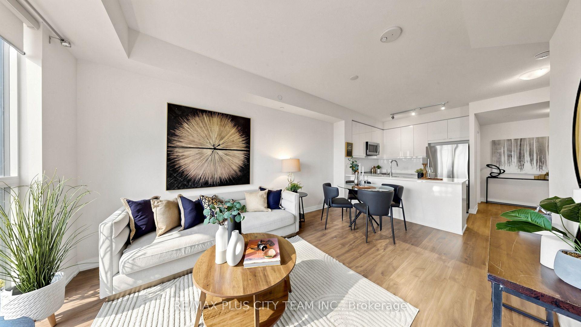 Photo 4 of Unit 423, 50 Thomas Riley Road, Etobicoke, Islington-City Centre West — HOMEH