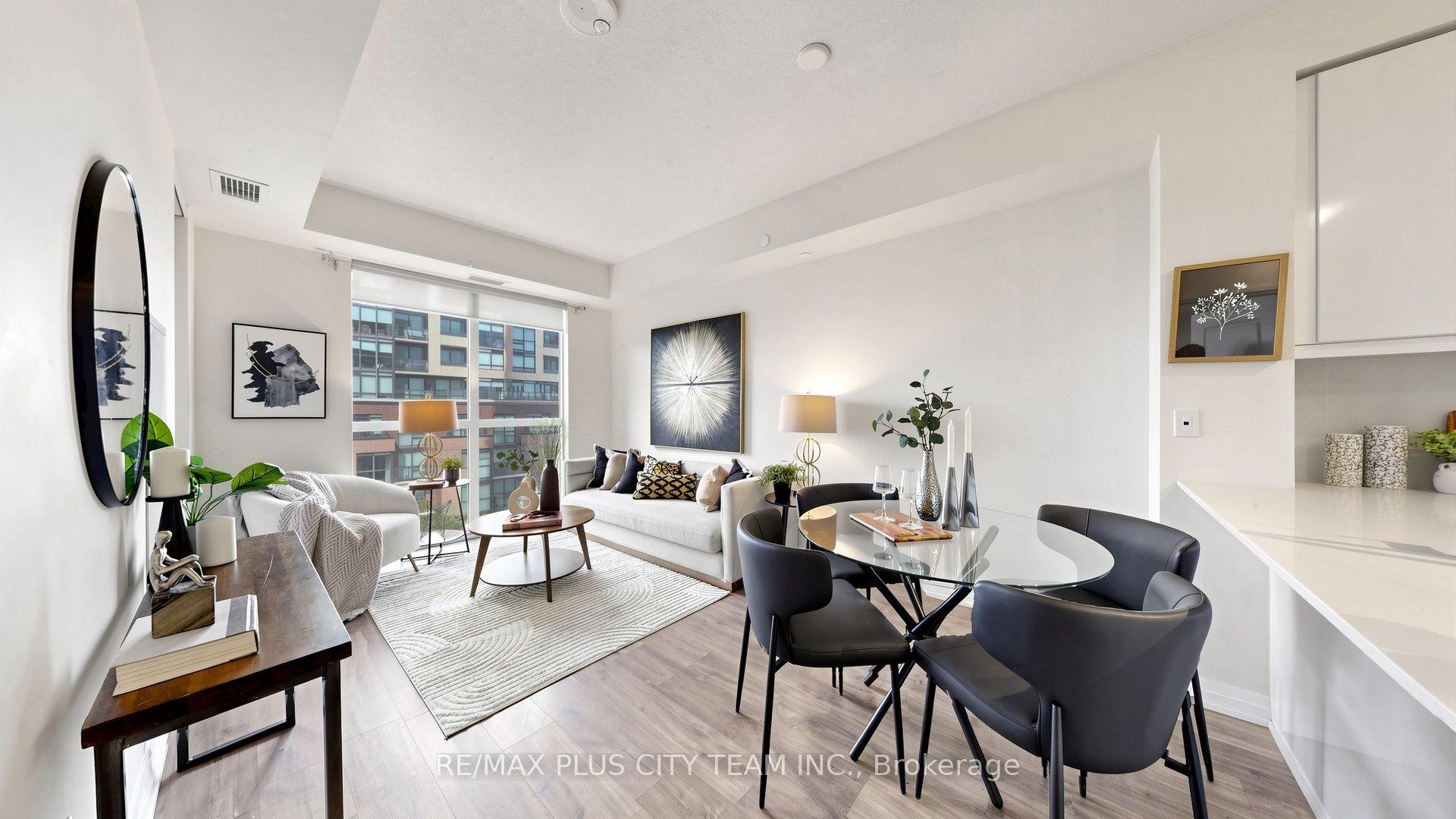 Photo 5 of Unit 423, 50 Thomas Riley Road, Etobicoke, Islington-City Centre West — HOMEH