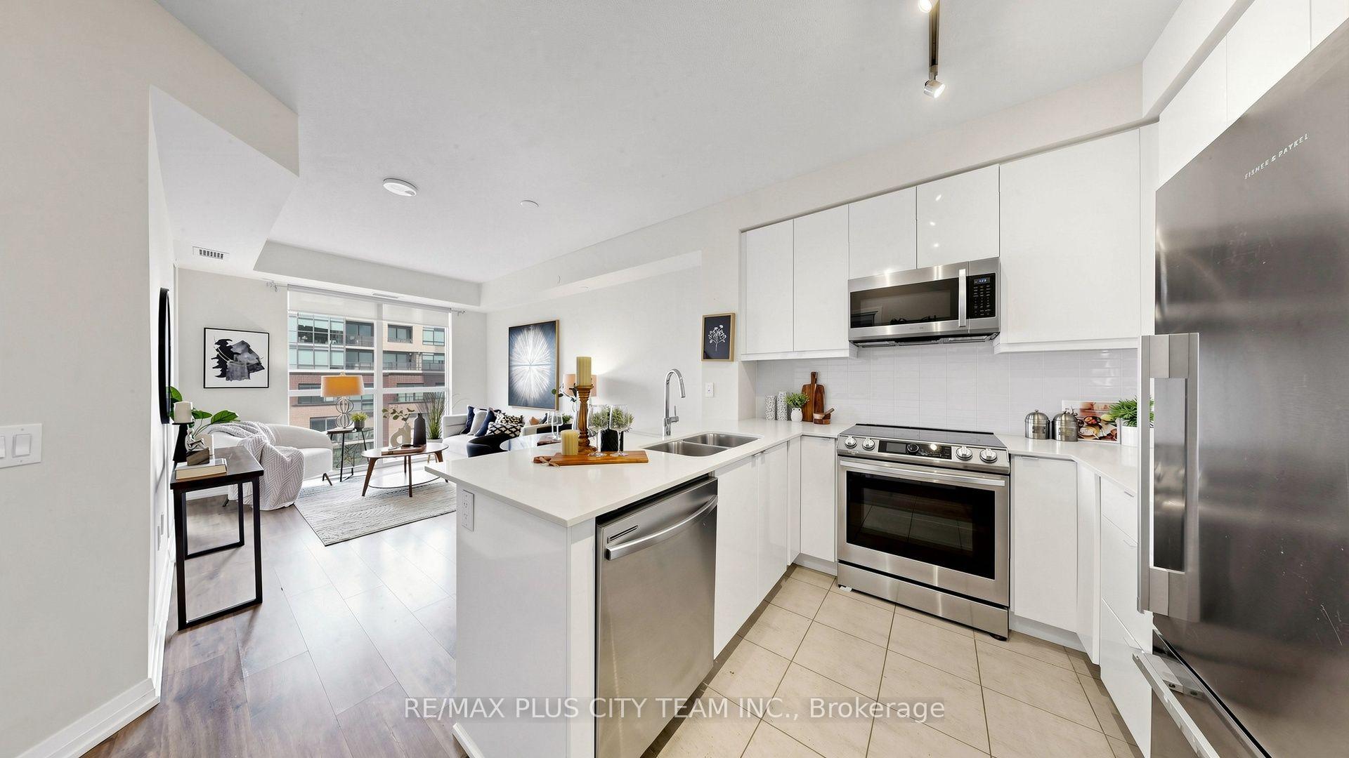 Photo 7 of Unit 423, 50 Thomas Riley Road, Etobicoke, Islington-City Centre West — HOMEH