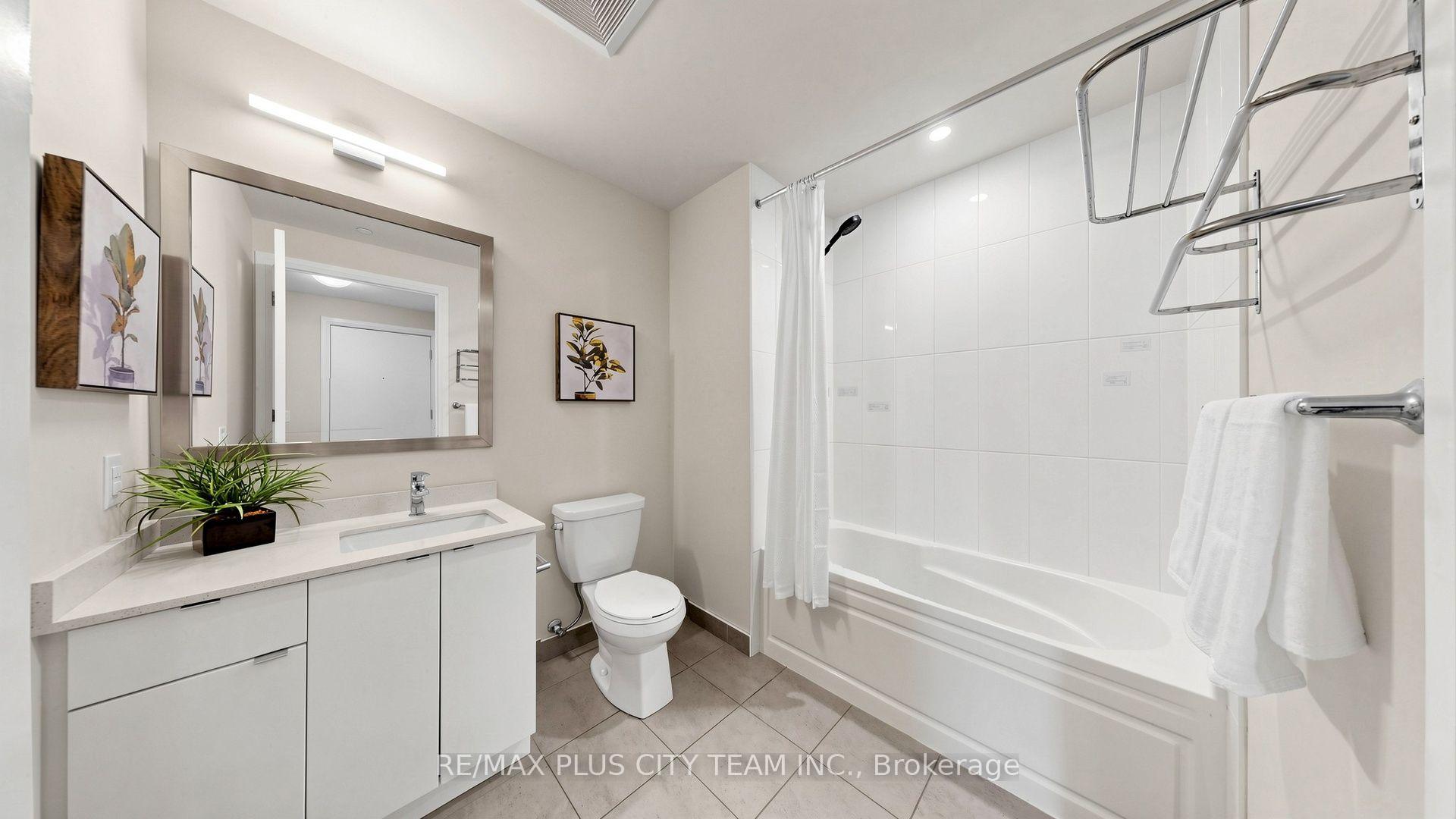 Photo 11 of Unit 423, 50 Thomas Riley Road, Etobicoke, Islington-City Centre West — HOMEH