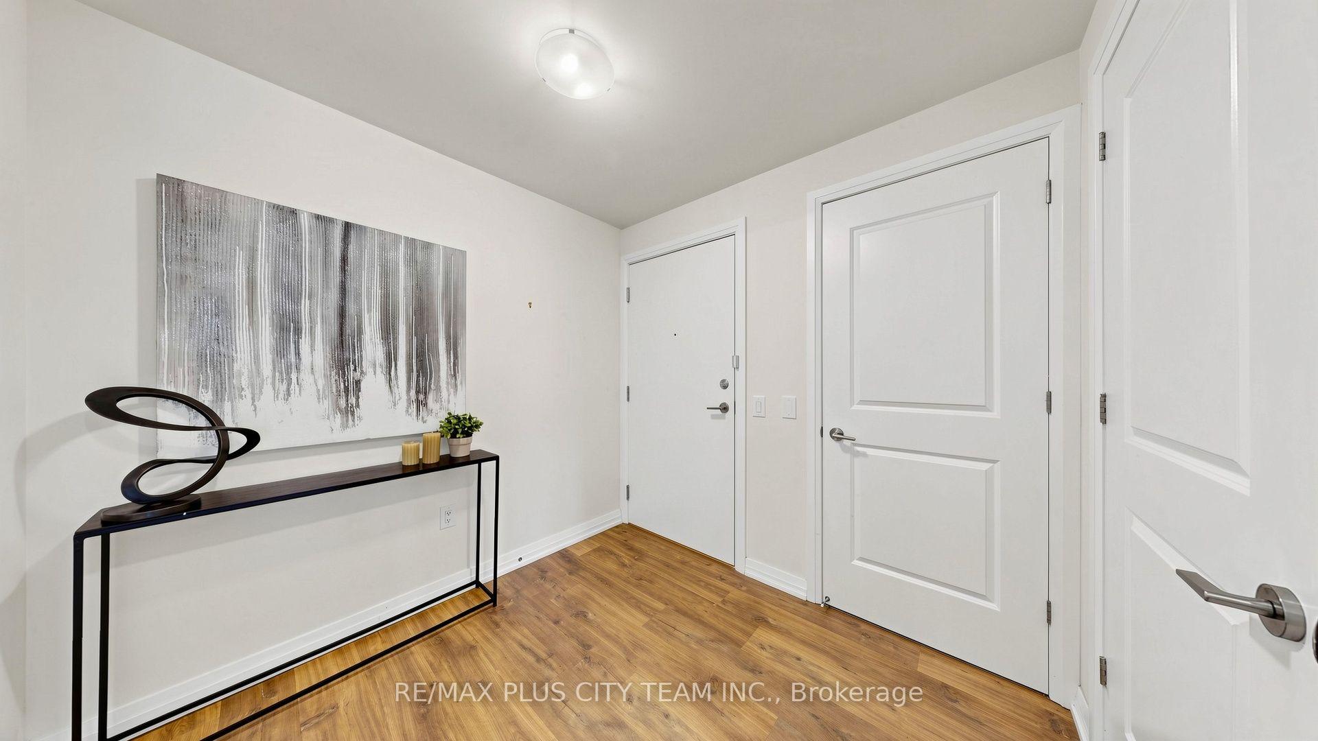 Photo 12 of Unit 423, 50 Thomas Riley Road, Etobicoke, Islington-City Centre West — HOMEH