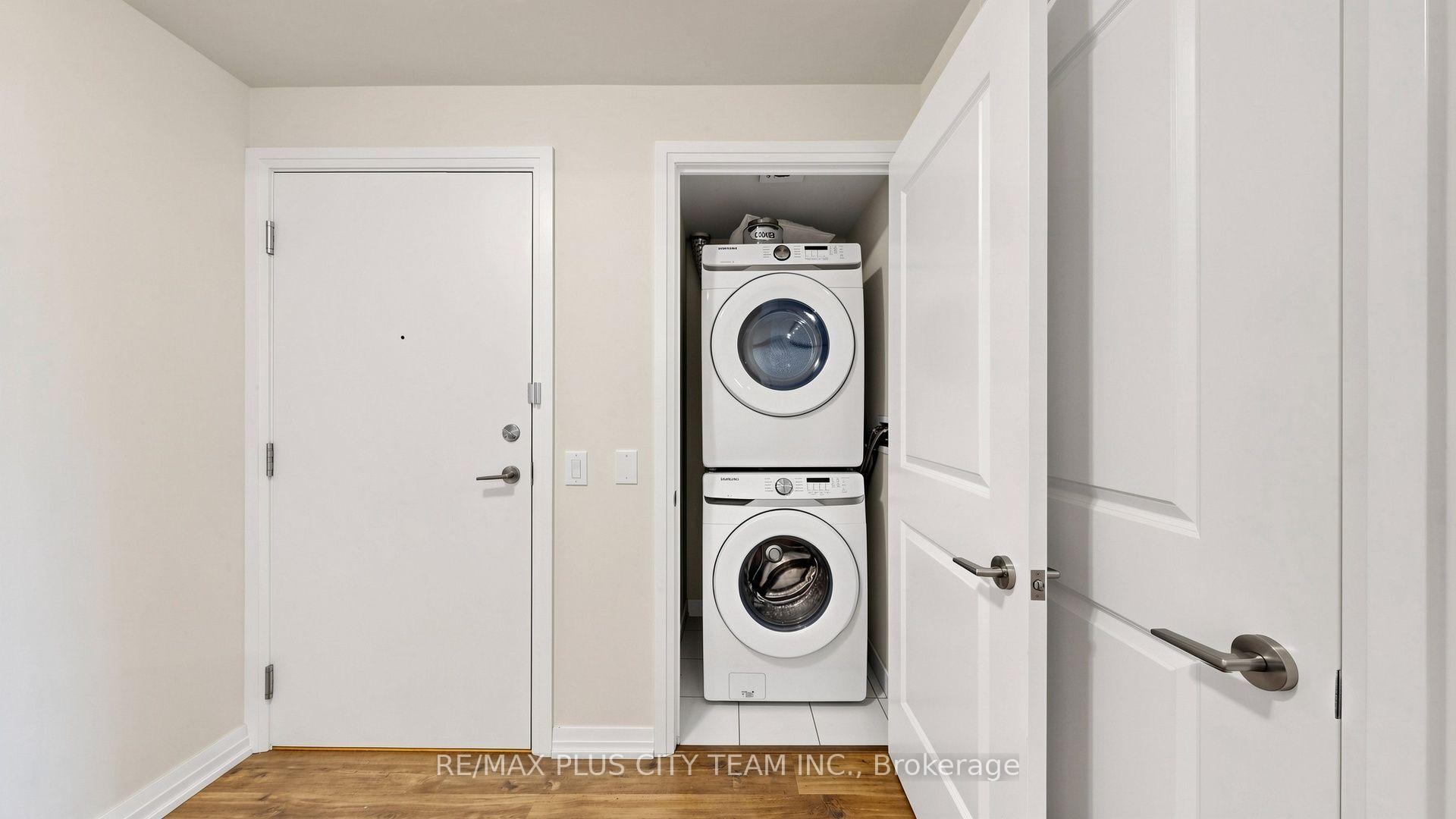 Photo 13 of Unit 423, 50 Thomas Riley Road, Etobicoke, Islington-City Centre West — HOMEH