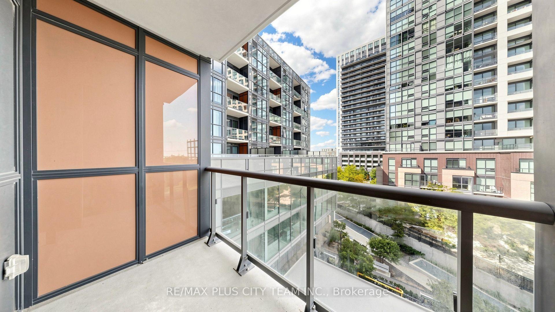 Photo 14 of Unit 423, 50 Thomas Riley Road, Etobicoke, Islington-City Centre West — HOMEH