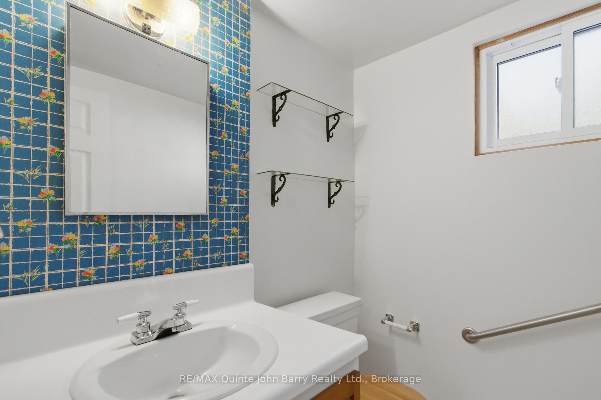 Photo 25 of 16 Austin Street, Quinte West, Trenton Ward — HOMEH