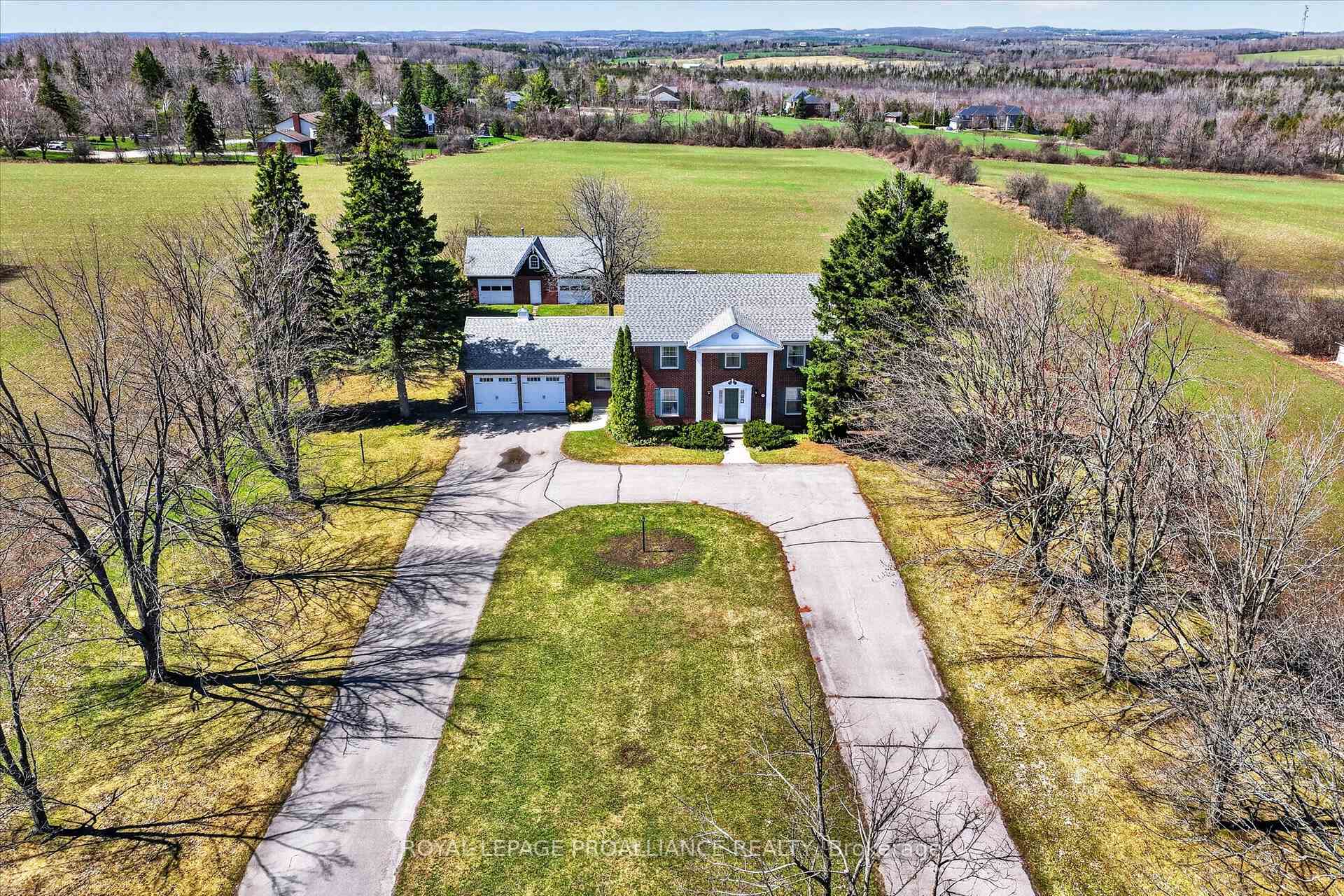 Photo 5 of 1285 Brealey Drive, Peterborough, Monaghan Ward 2 — HOMEH