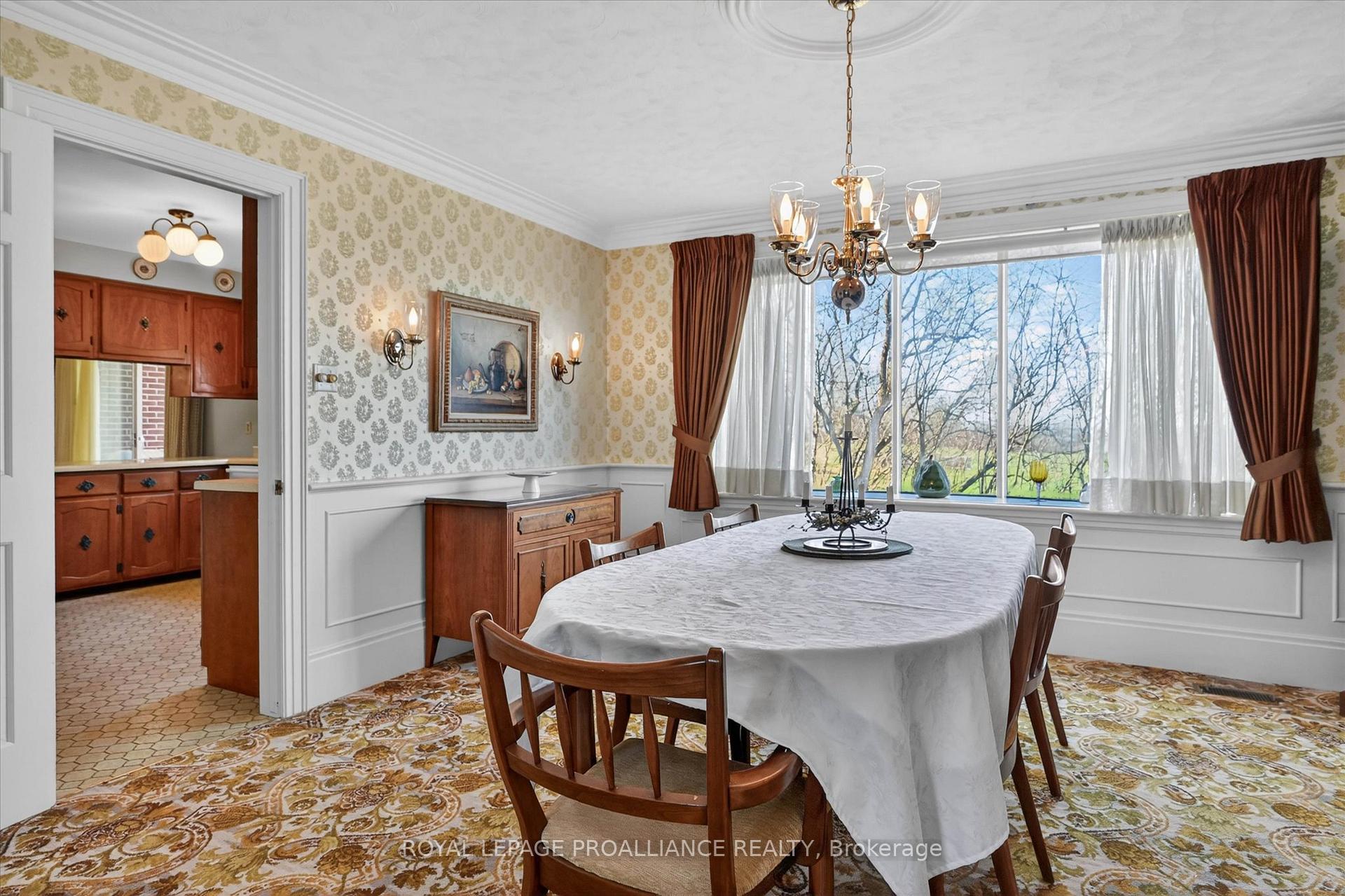 Photo 20 of 1285 Brealey Drive, Peterborough, Monaghan Ward 2 — HOMEH