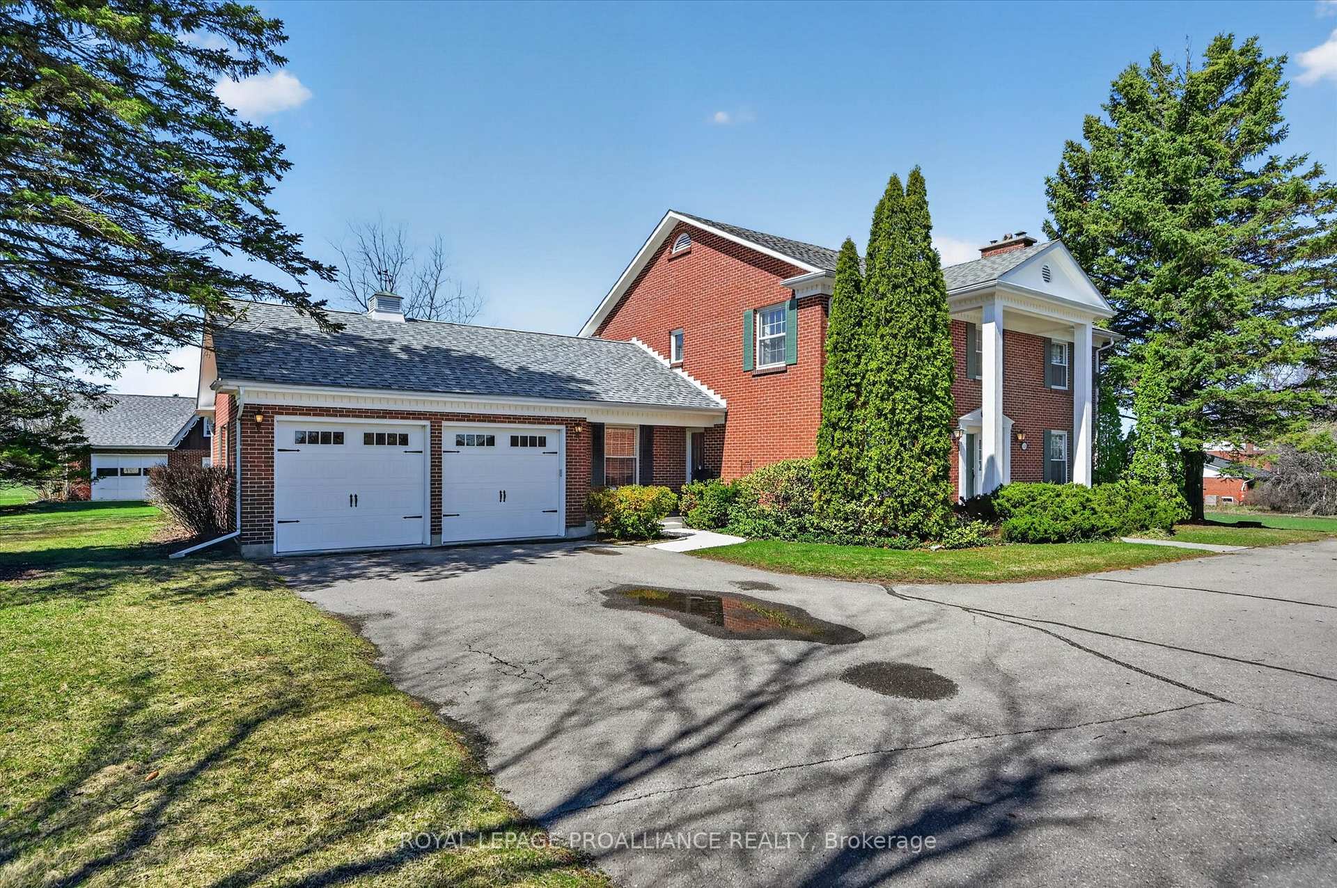 Photo 41 of 1285 Brealey Drive, Peterborough, Monaghan Ward 2 — HOMEH